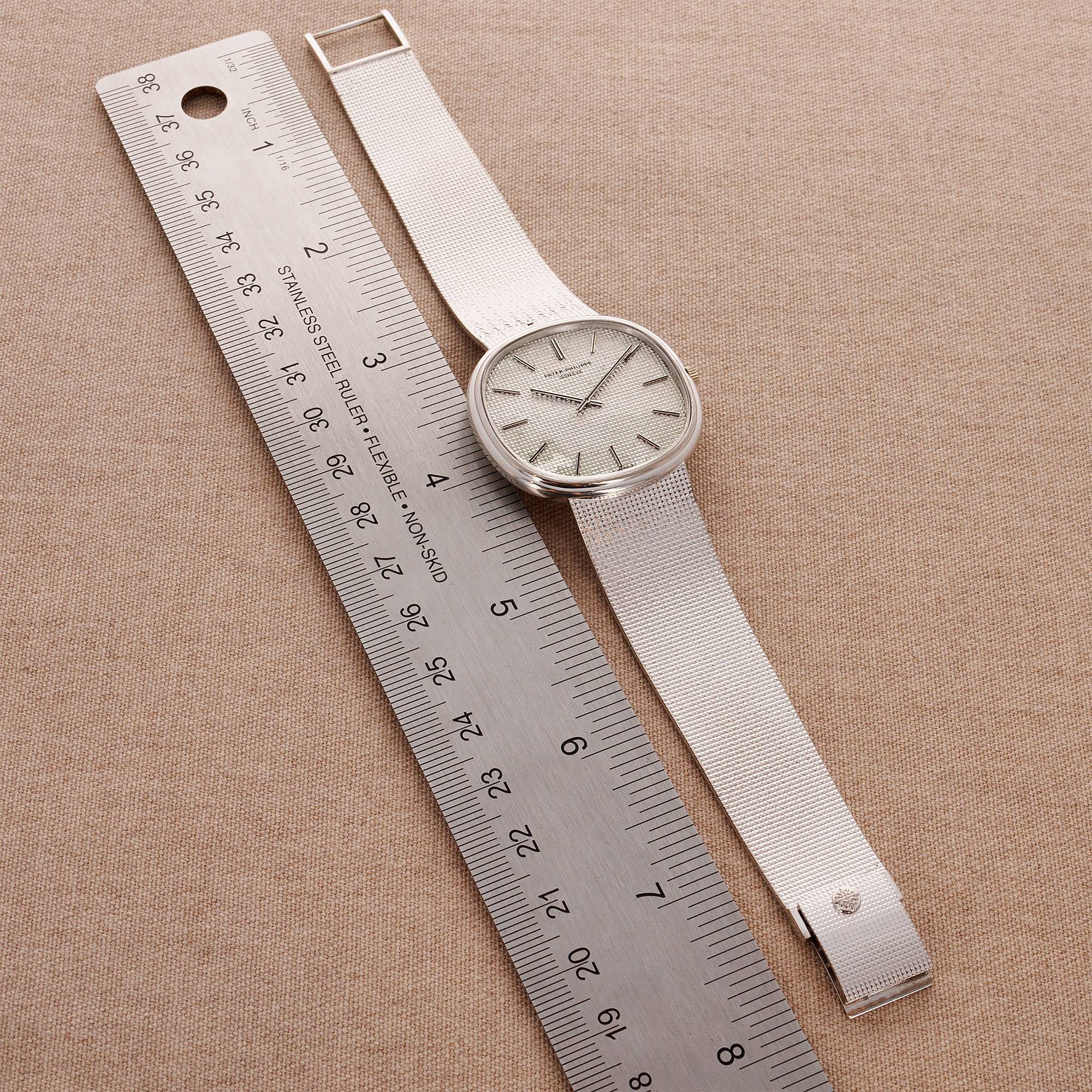 Patek Philippe White Gold Golden Ellipse on Bracelet Ref. 3739/1 - Image 7