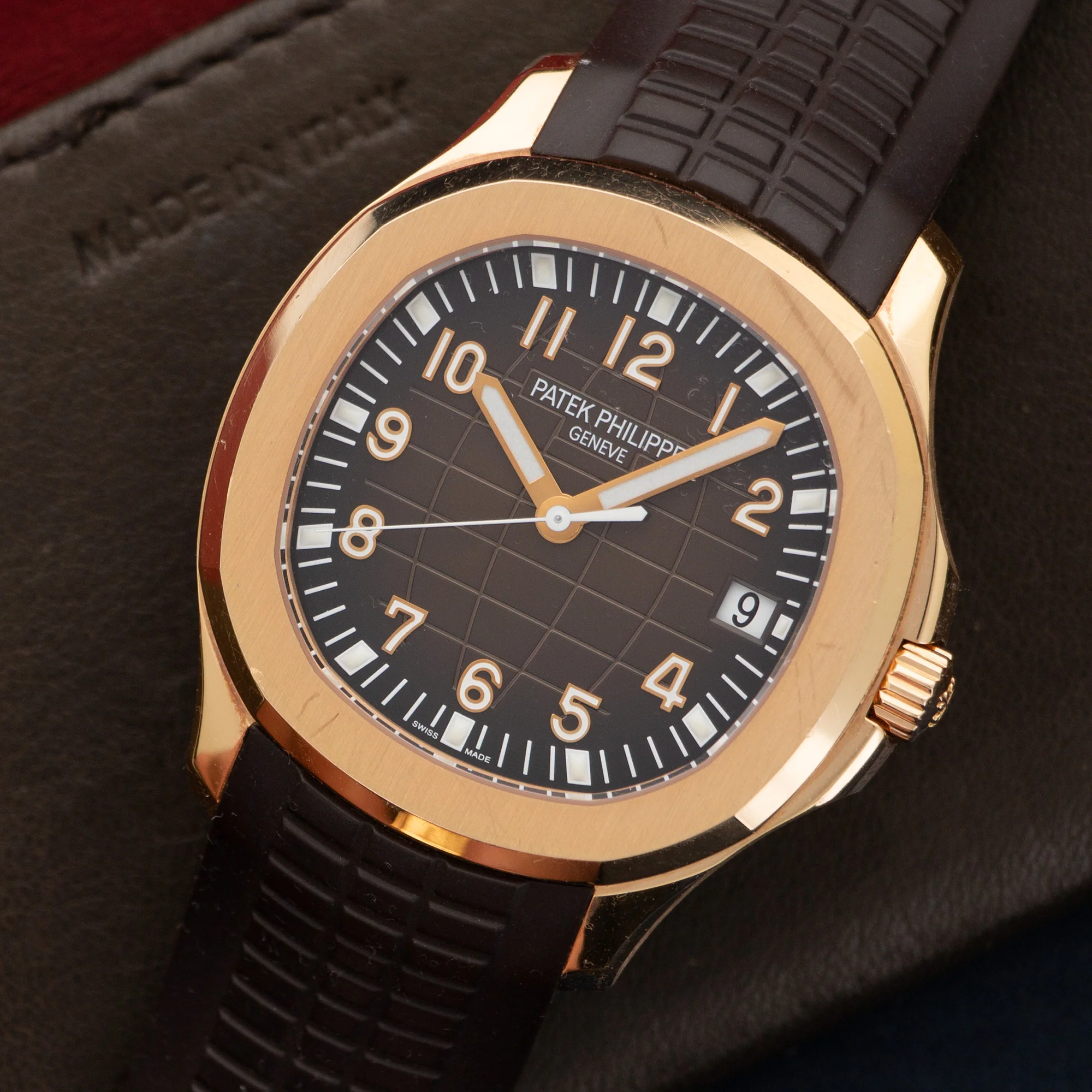 Patek Philippe Aquanaut Rose Gold on Strap Ref. 5167R - Image 2