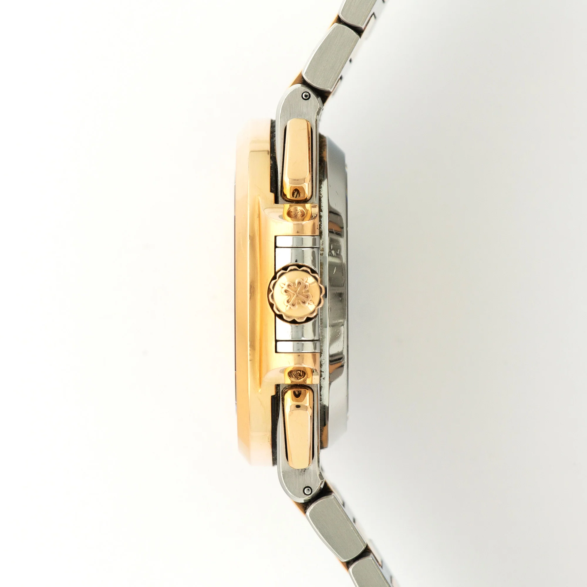 Patek Philippe Nautilus Two Tone Ref. 5980/1AR - Image 3