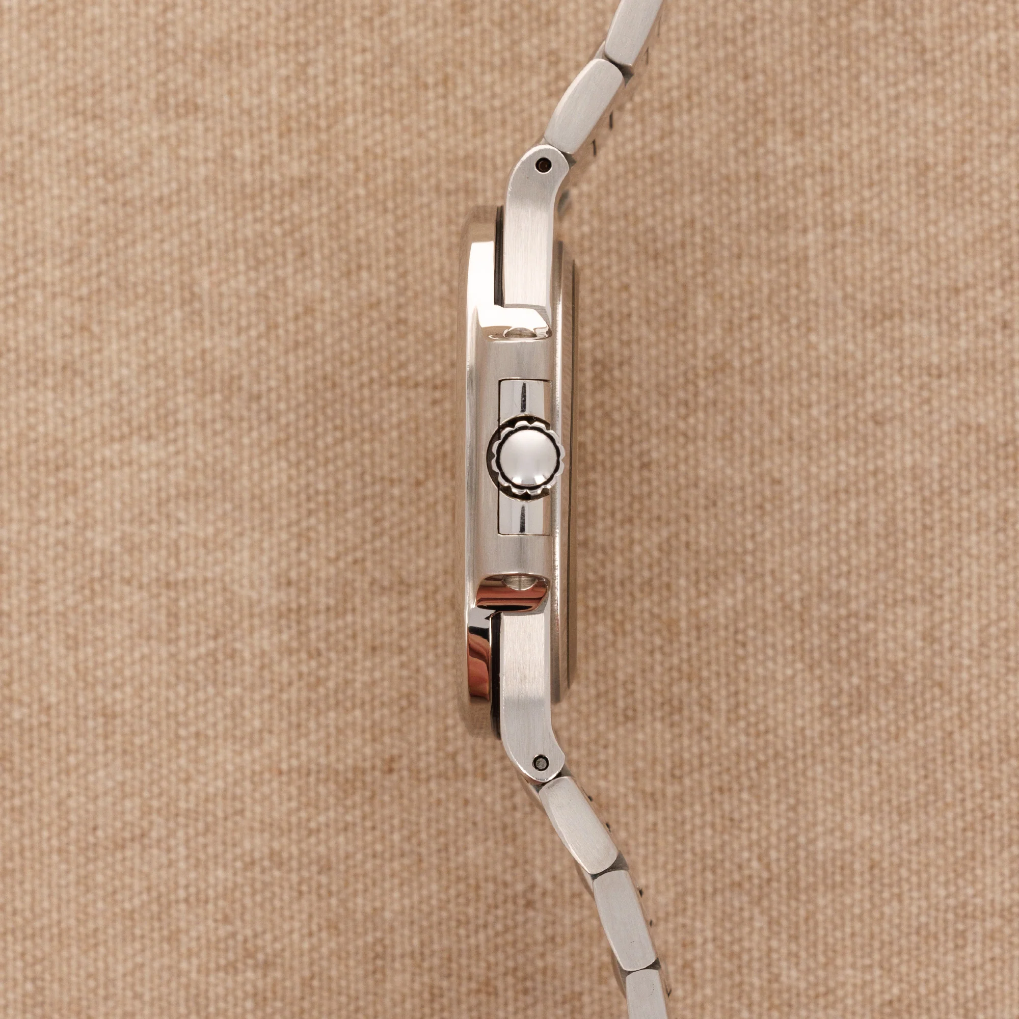 Patek Philippe Nautilus Watch Ref. 3800 with Box and Papers - Image 7