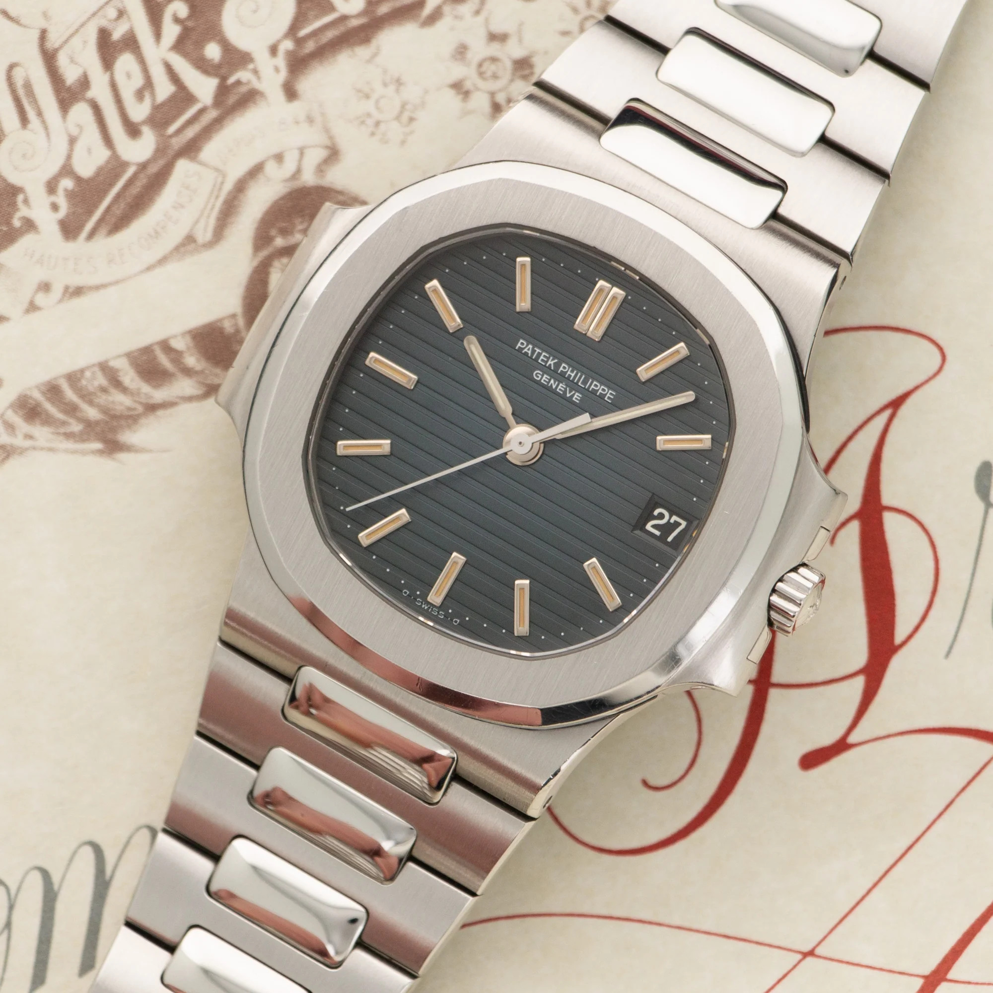 Patek Philippe Nautilus Watch Ref. 3800 - Image 2