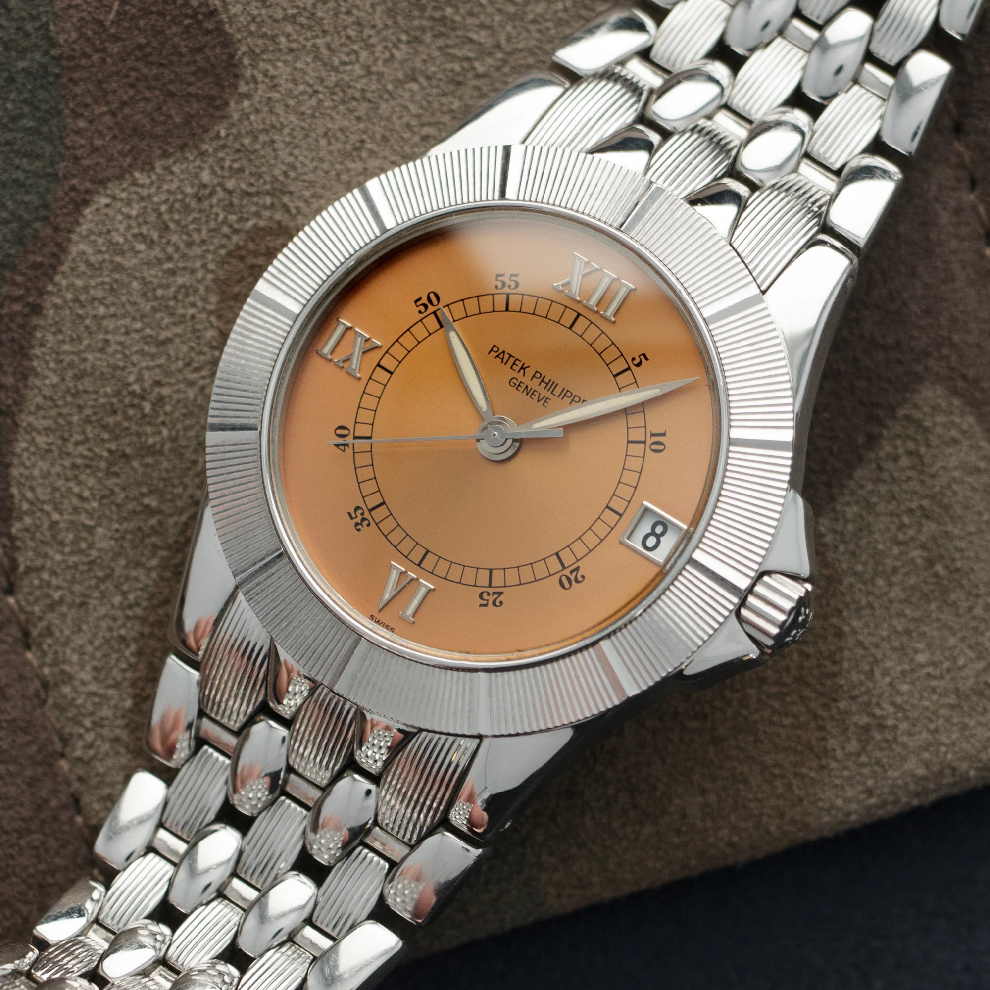 Patek Philippe Neptune Salmon Dial Watch Ref. 5080 - Image 3