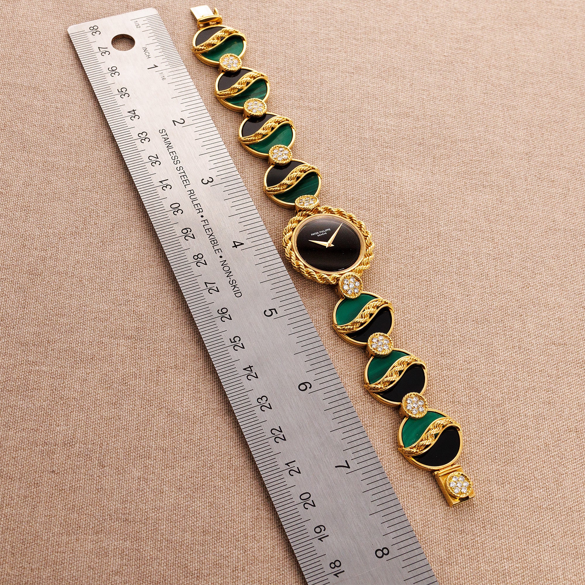 Patek Philippe Onyx, Malachite & Diamond Watch Ref. 4282 - Image 9