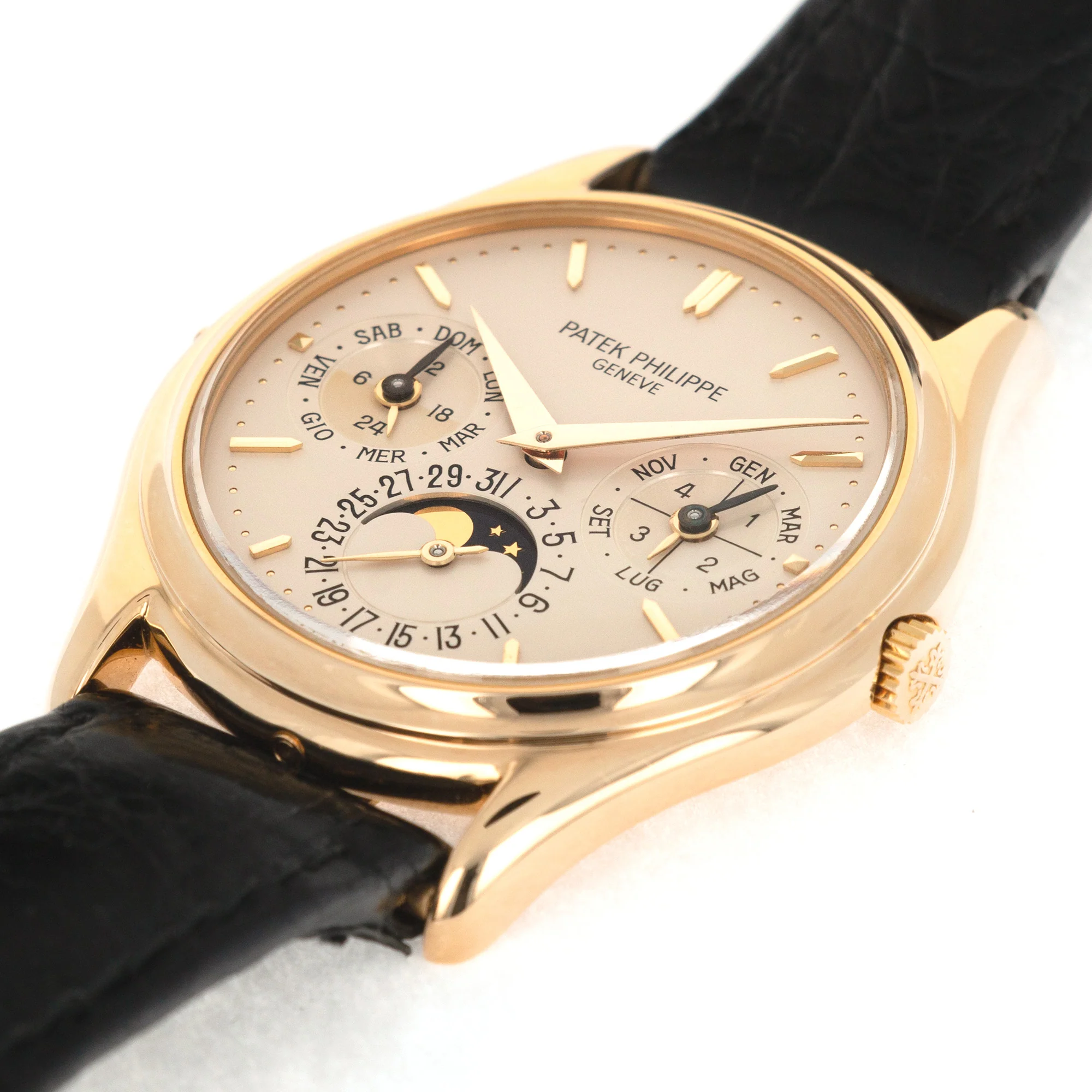 Patek Philippe Perpetual Calendar Automatic Watch Ref. 3940 - Image 5
