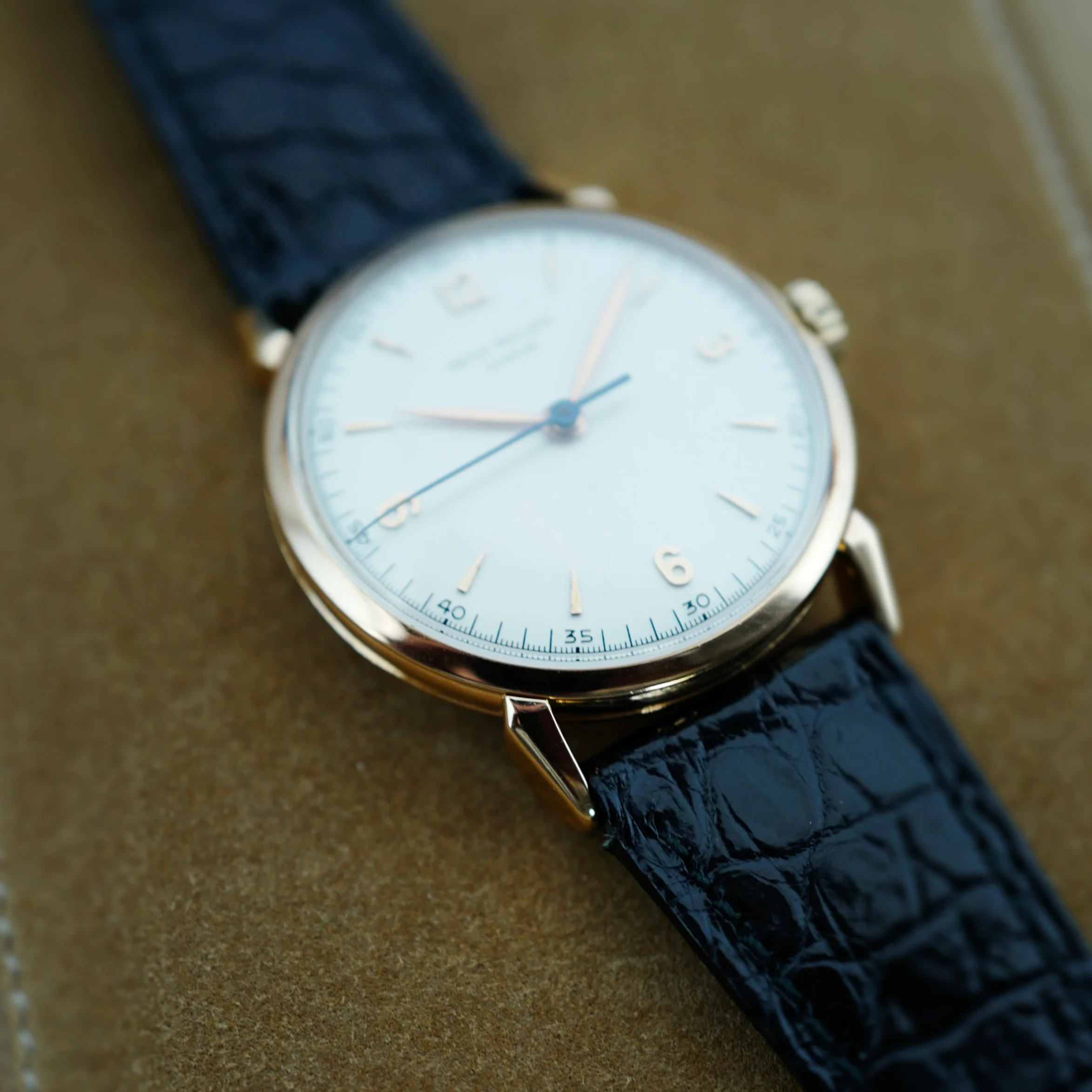 Patek Philippe Pink Gold Calatrava Ref. 1578 with Archive Circa 1953 (New Arrival) - Image 3