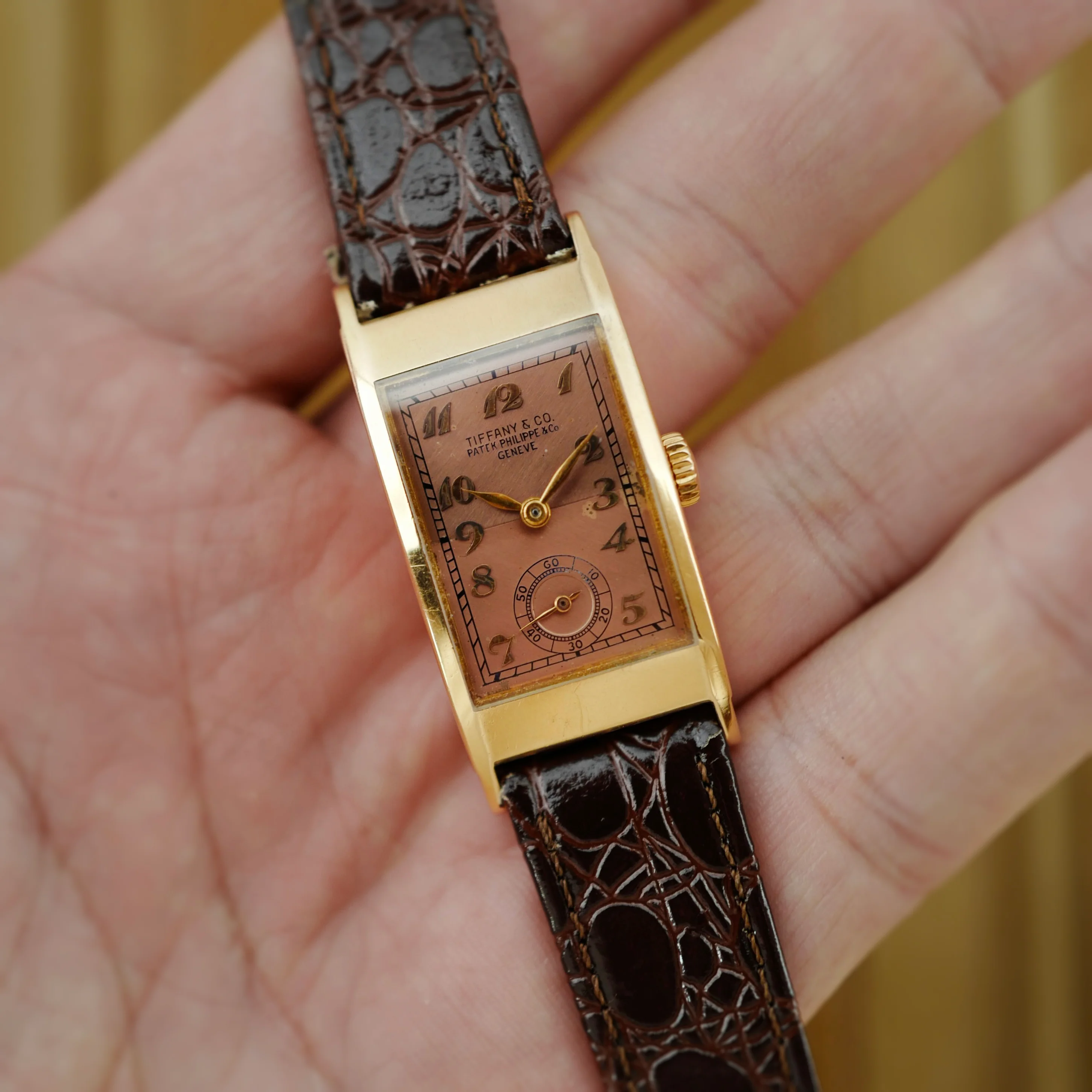 Patek Philippe Pink Gold Rectangular Watch Ref. 425 Retailed by Tiffany & Co. - Image 4
