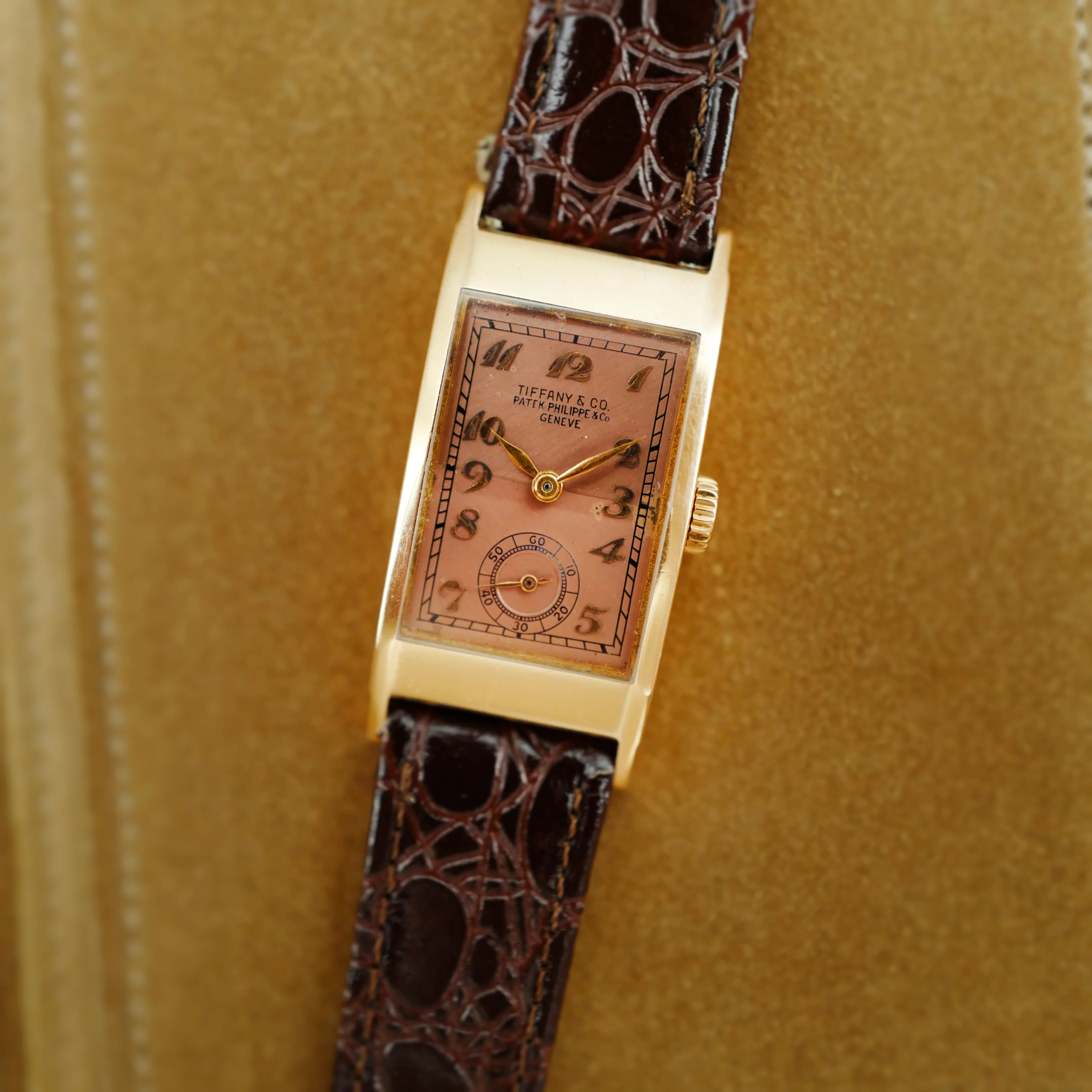 Patek Philippe Pink Gold Rectangular Watch Ref. 425 Retailed by Tiffany & Co. - Image 7