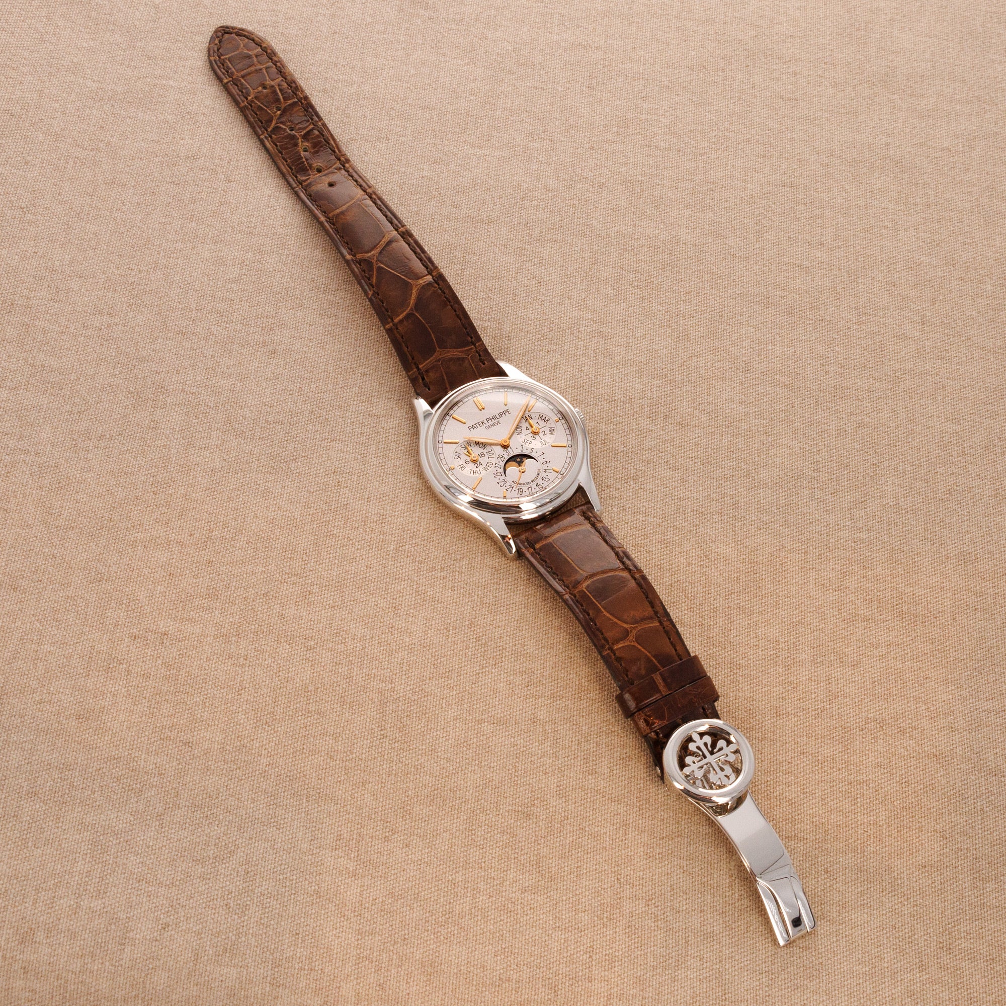 Patek Philippe Platinum Advanced Research Ref. 5550 - Image 8