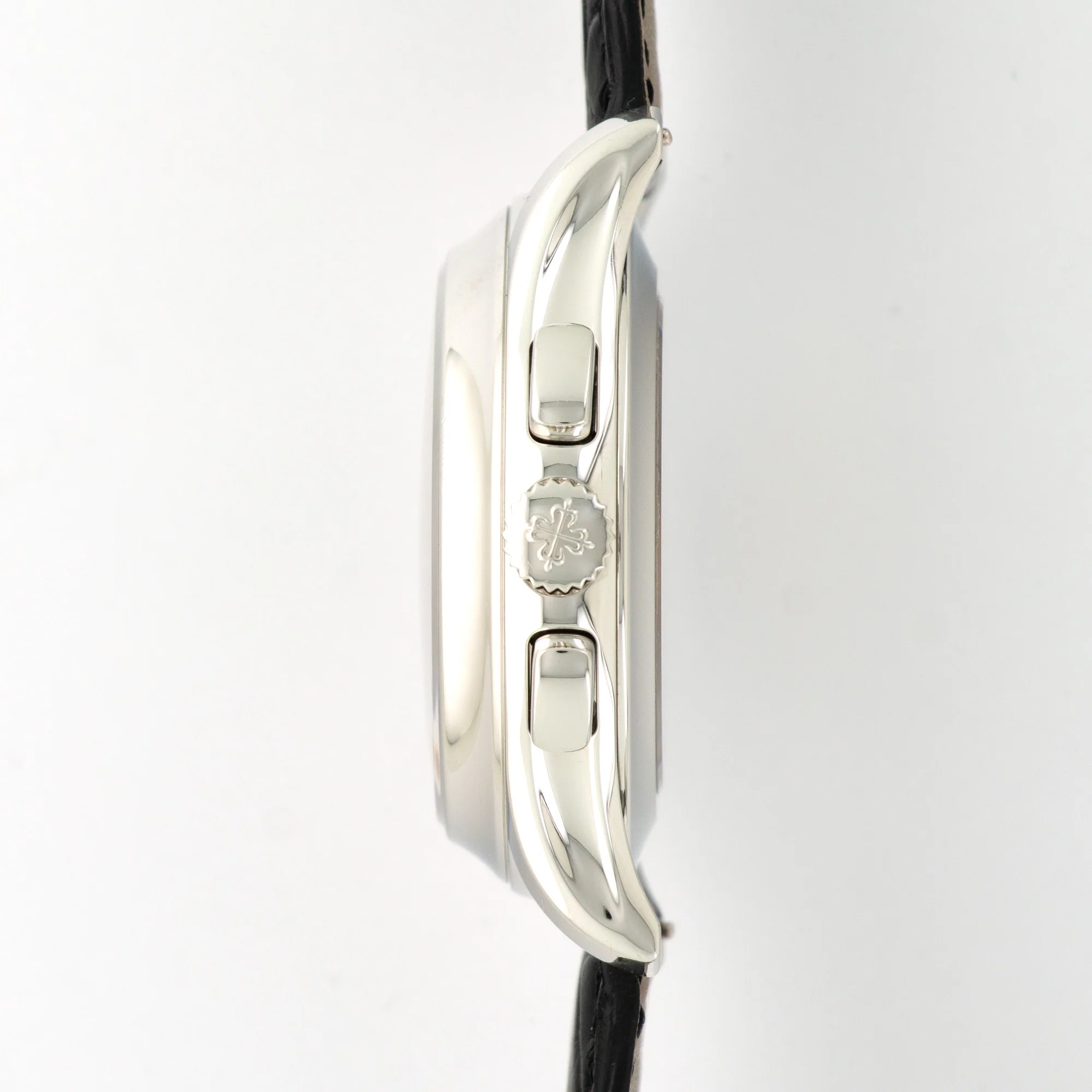 Patek Philippe Platinum Annual Calender Chronograph Watch Ref. 5905 - Image 3