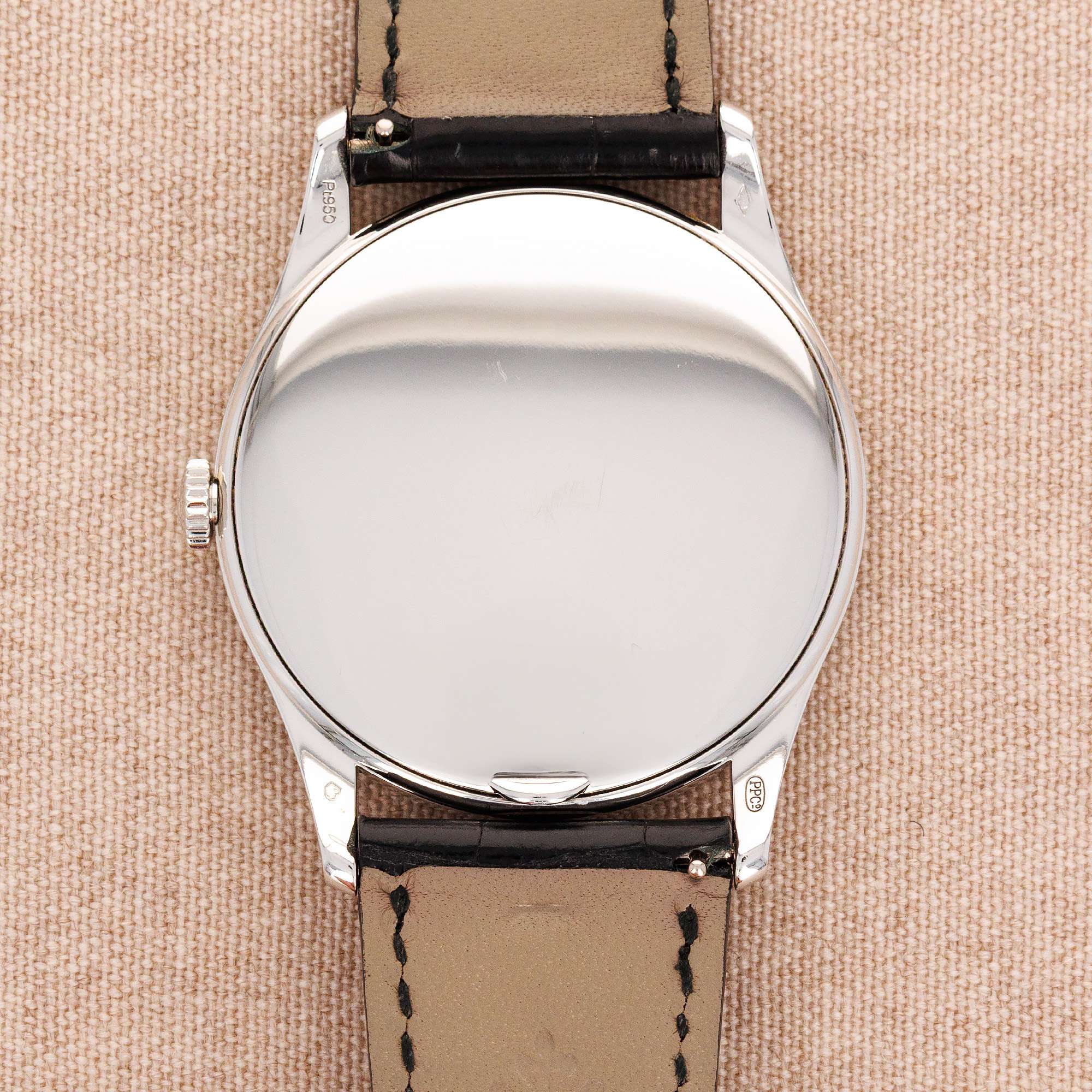 Patek Philippe Platinum Calatrava Watch Ref. 5196 - Image 3
