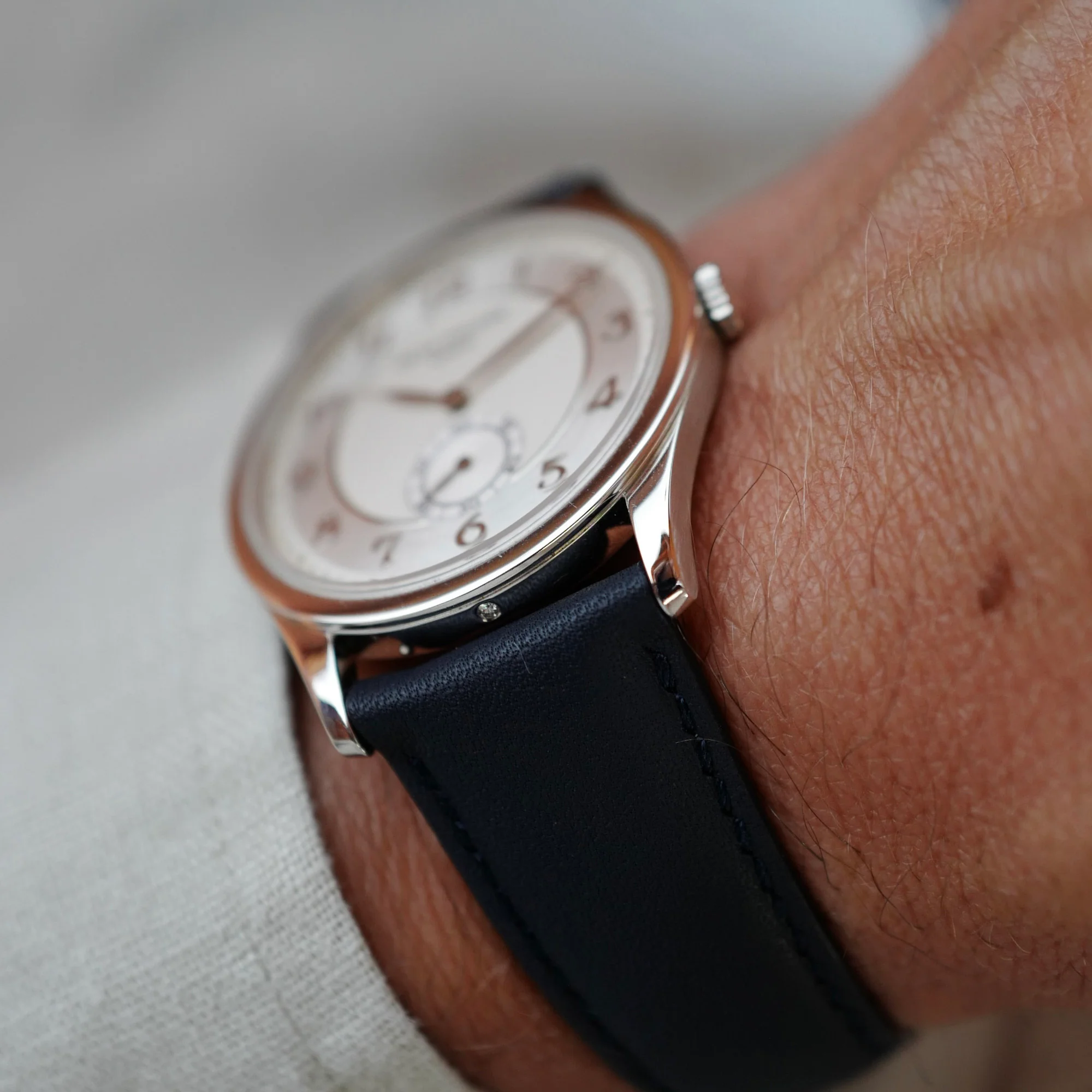 Patek Philippe Platinum Calatrava Watch Ref. 5196 (New Arrival) - Image 3