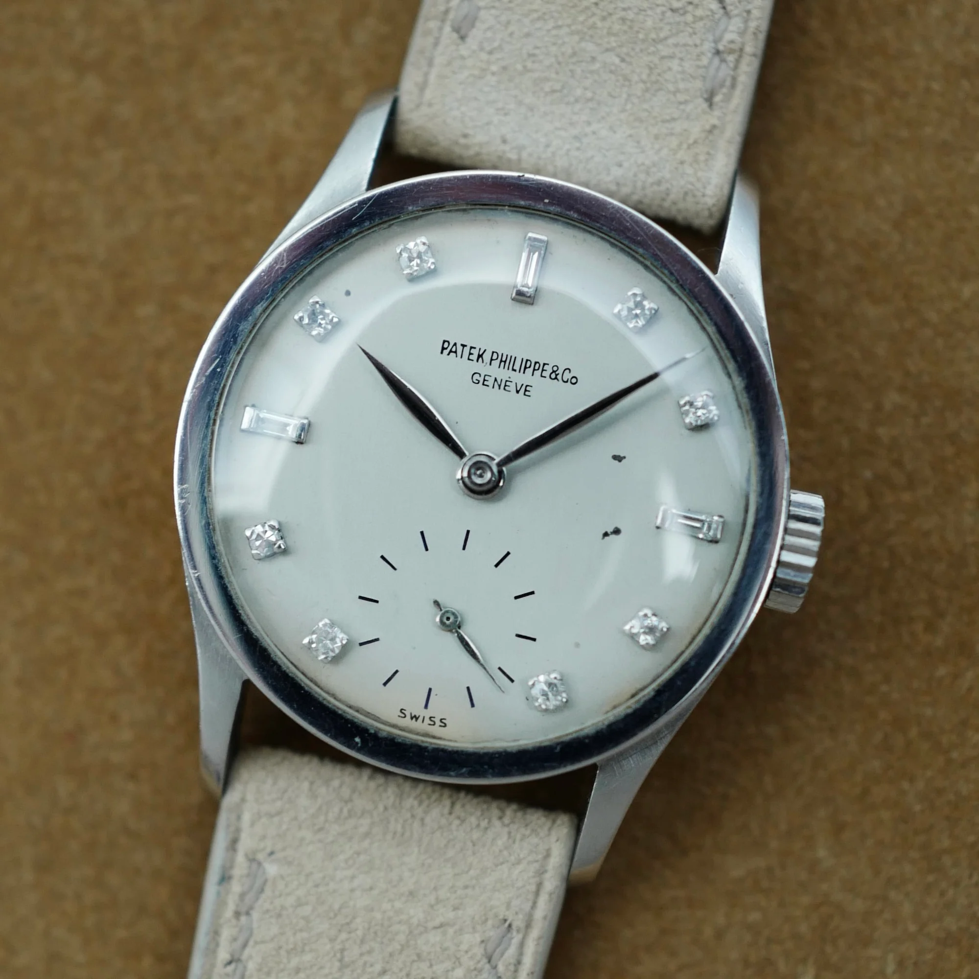 Patek Philippe Platinum Calatrava Watch Ref. 96, Circa 1947 - Image 3