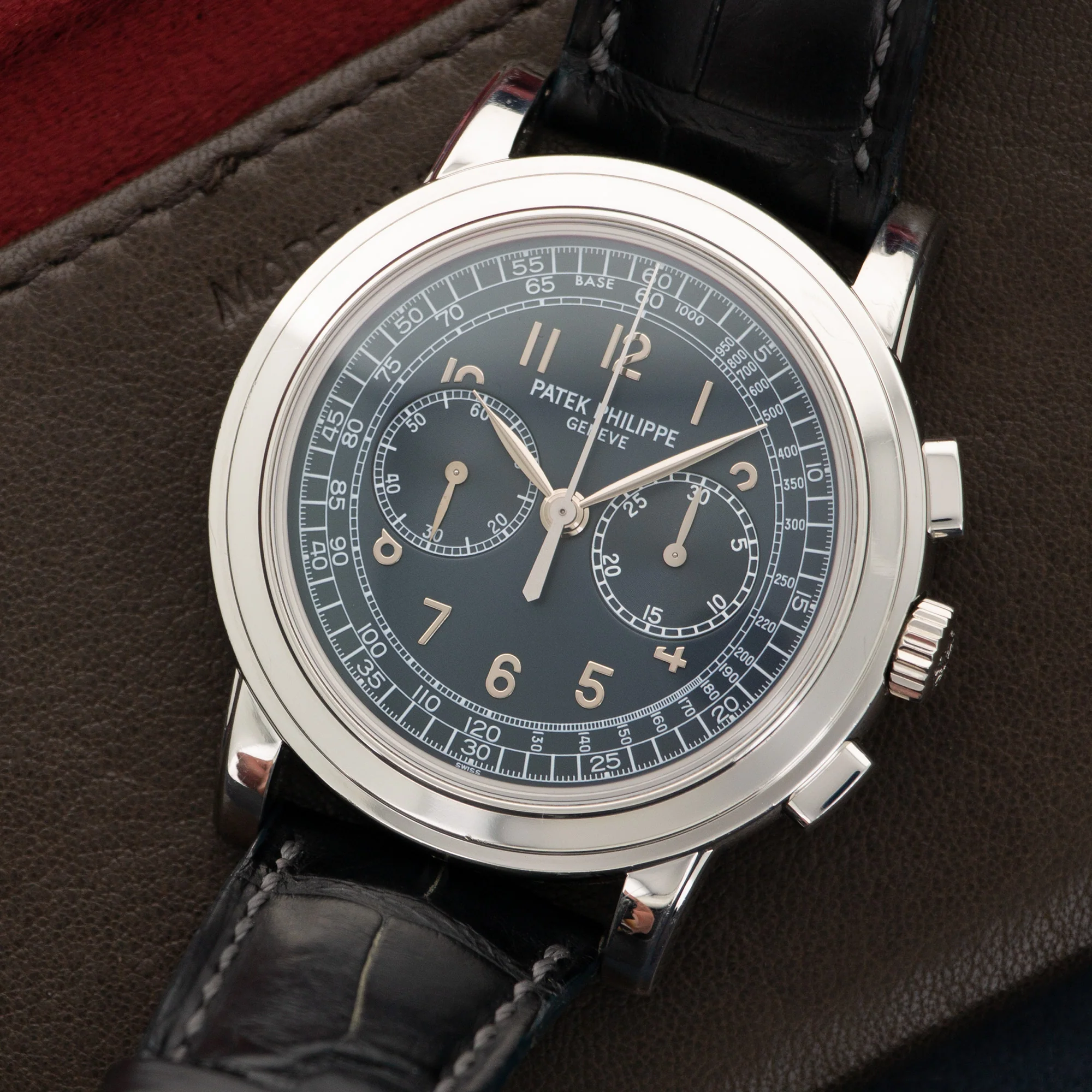 Patek Philippe Platinum Chronograph Watch Ref. 5070 - Image 2