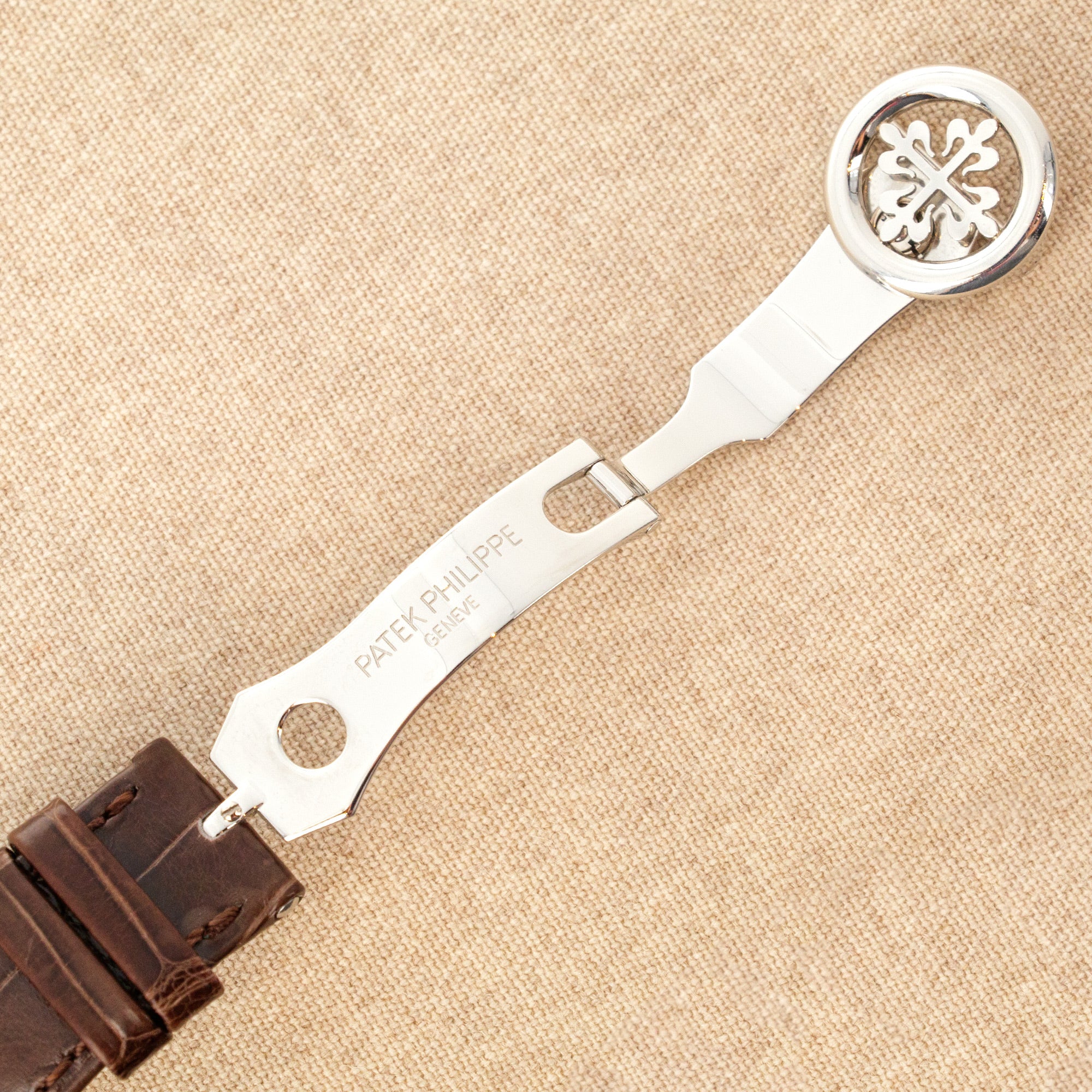 Patek Philippe Platinum Perpetual Calendar Chrono Watch Ref. 5270 - Image 7