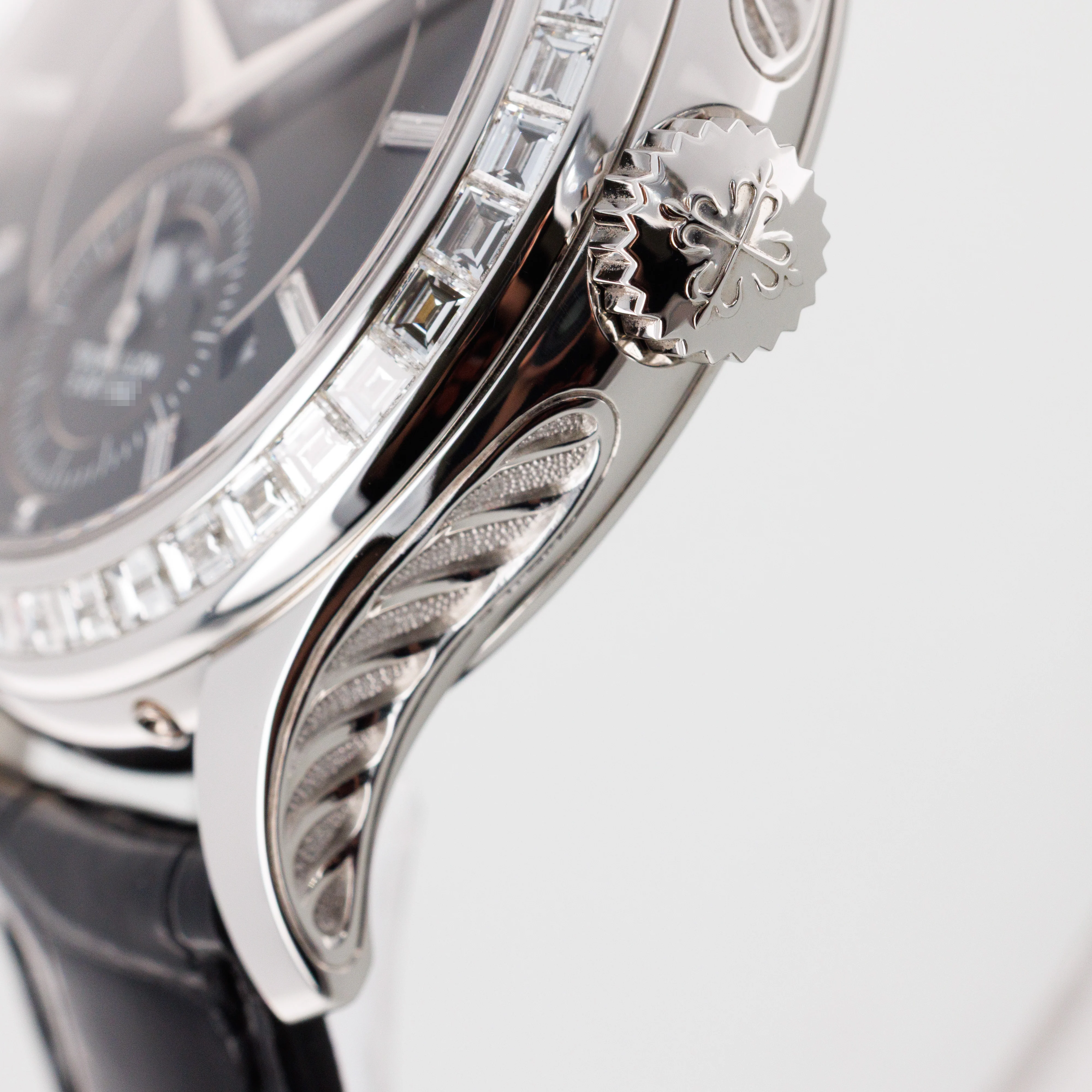 Patek Philippe Platinum Perpetual Calendar Minute Repeater Ref. 5307 - Image 9