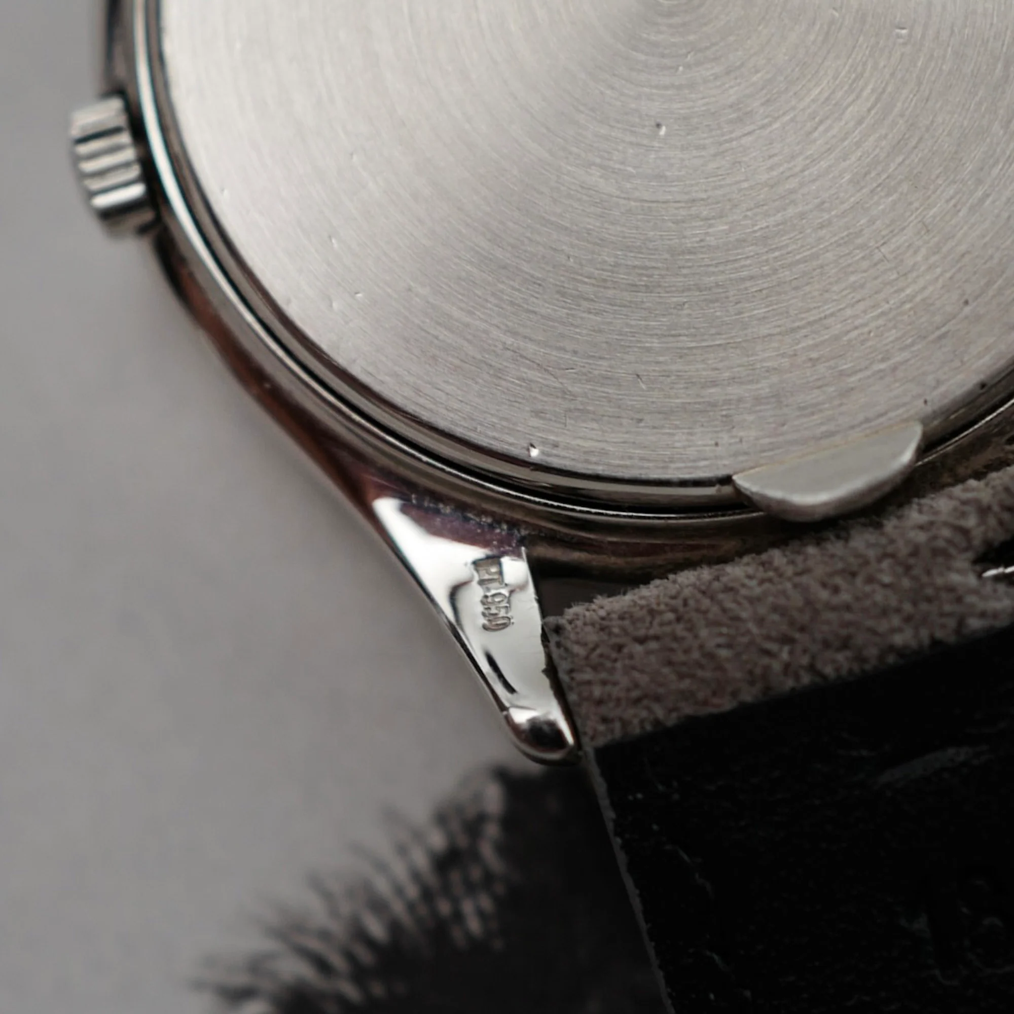 Patek Philippe Platinum Perpetual Calendar Ref. 3940 - Image 8
