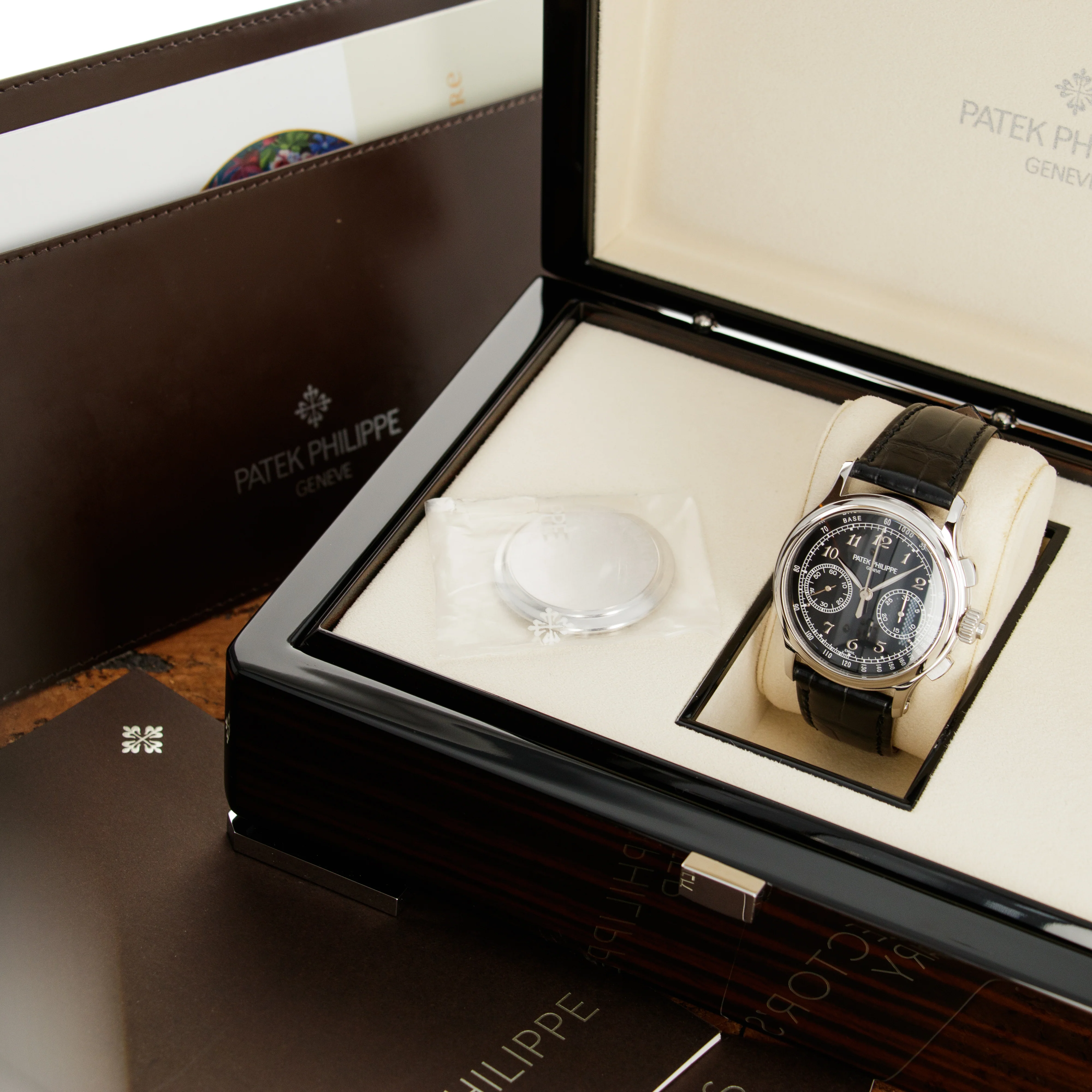 Patek Philippe Platinum Split Seconds Monopusher Ref. 5370 - Image 4