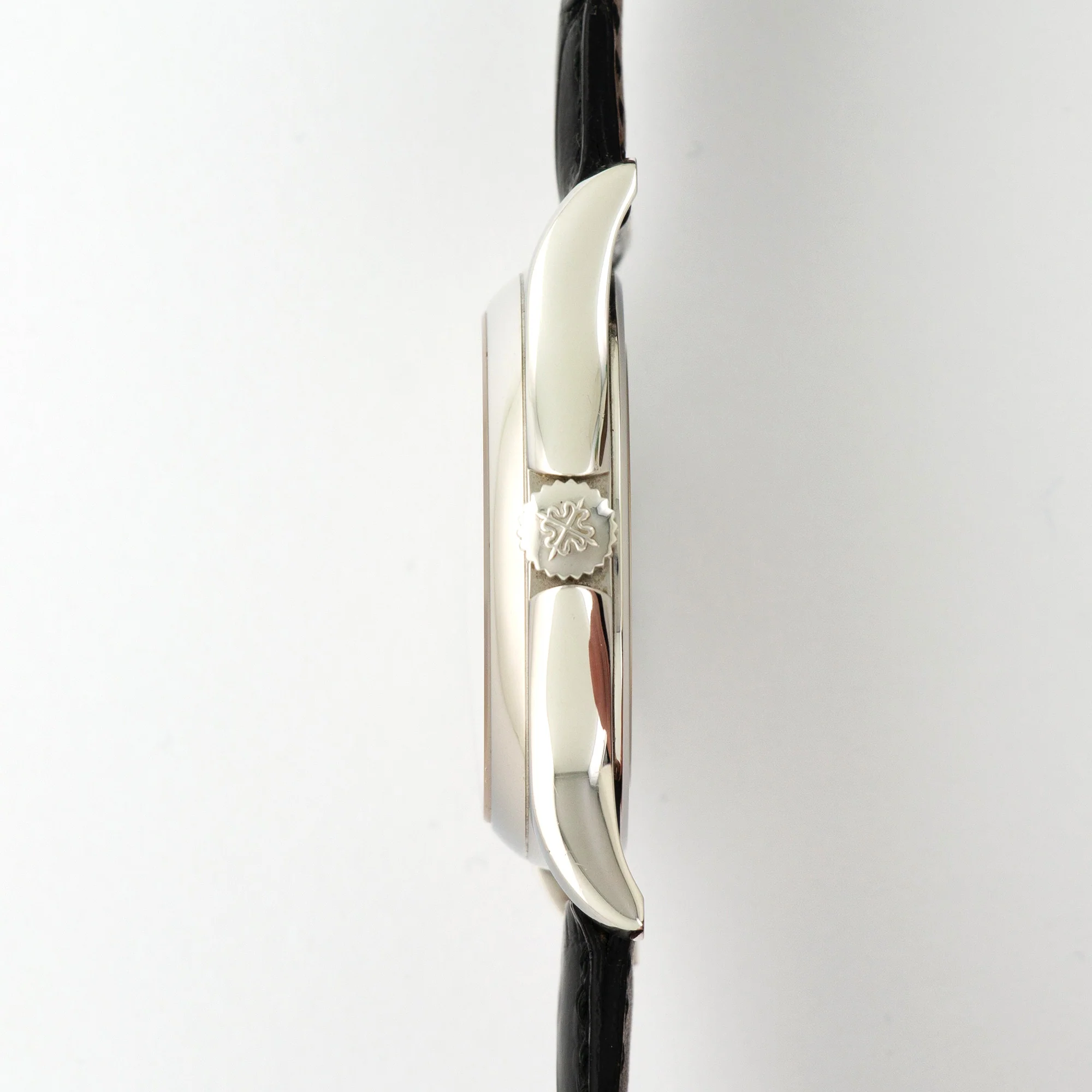Patek Philippe Platinum World Time Watch Ref. 5110 - Image 3