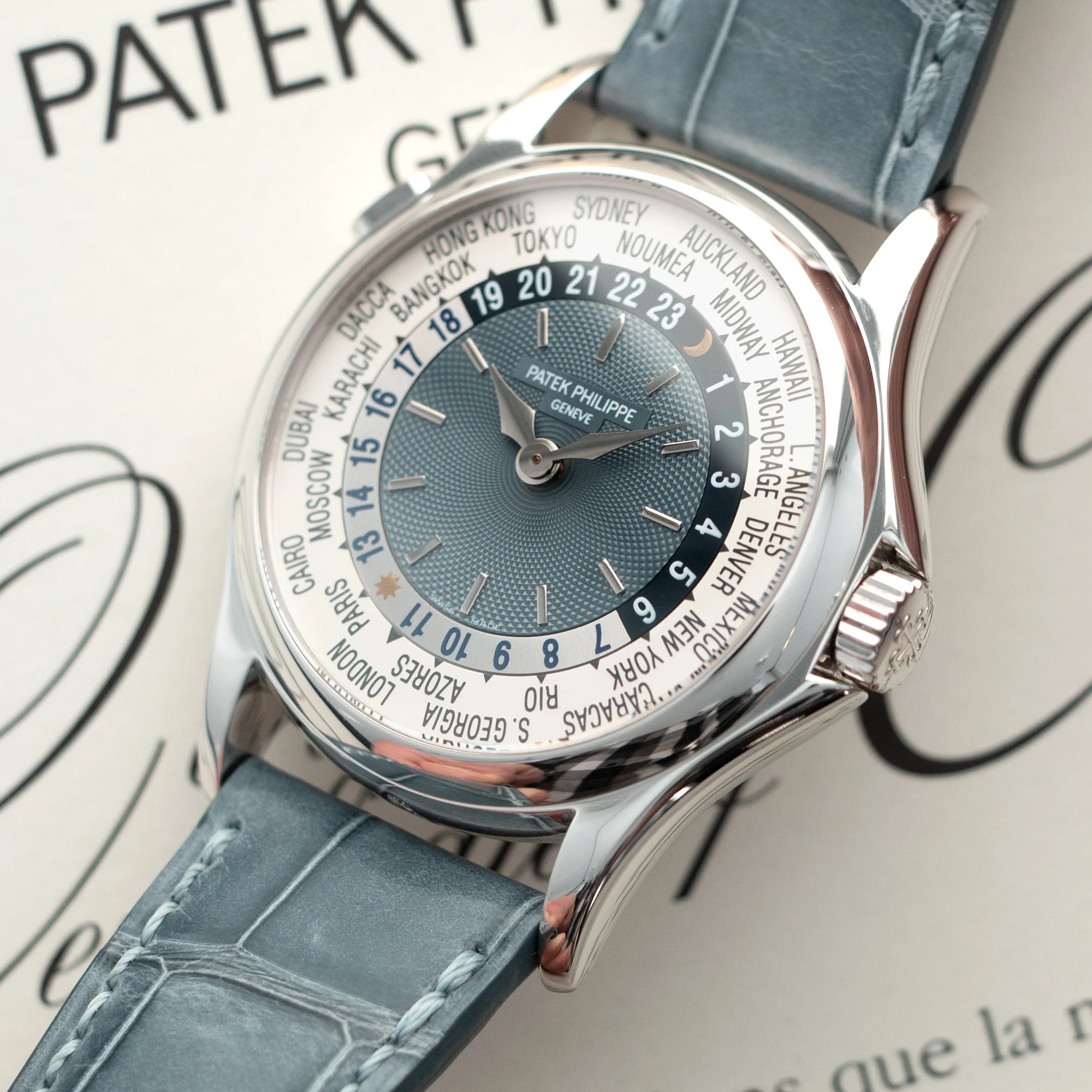 Patek Philippe Platinum World Time Watch Ref. 5110 - Image 2