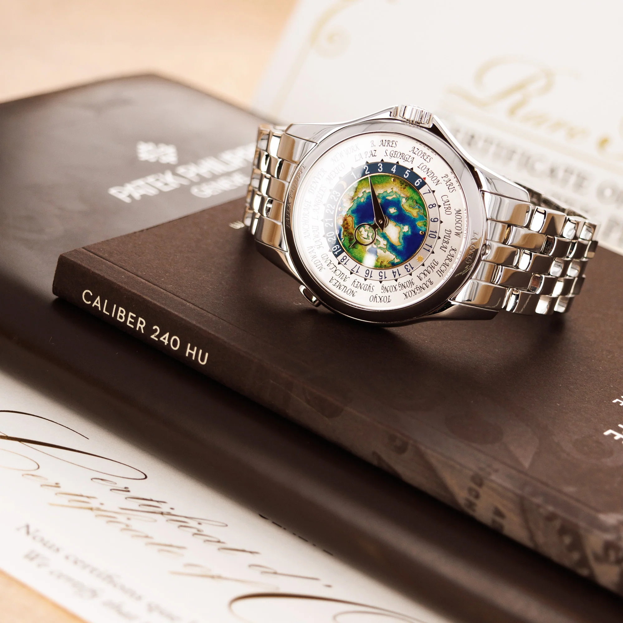 Patek Philippe Platinum World Time Watch Ref. 5131, Single Sealed - Image 5