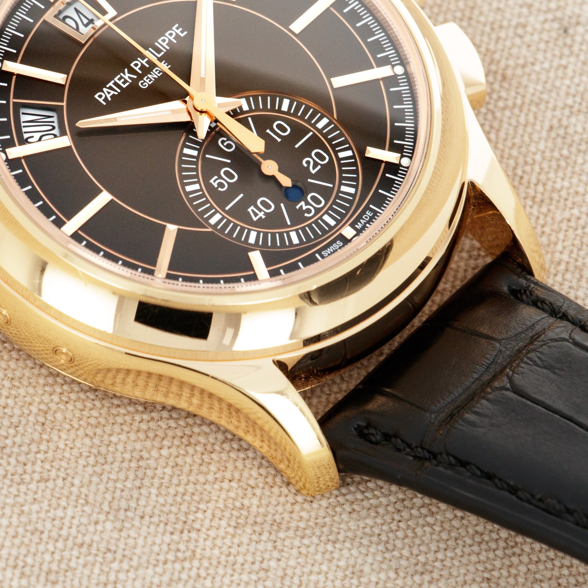 Patek Philippe Rose Gold Annual Calendar Chronograph Ref. 5905R - Image 3