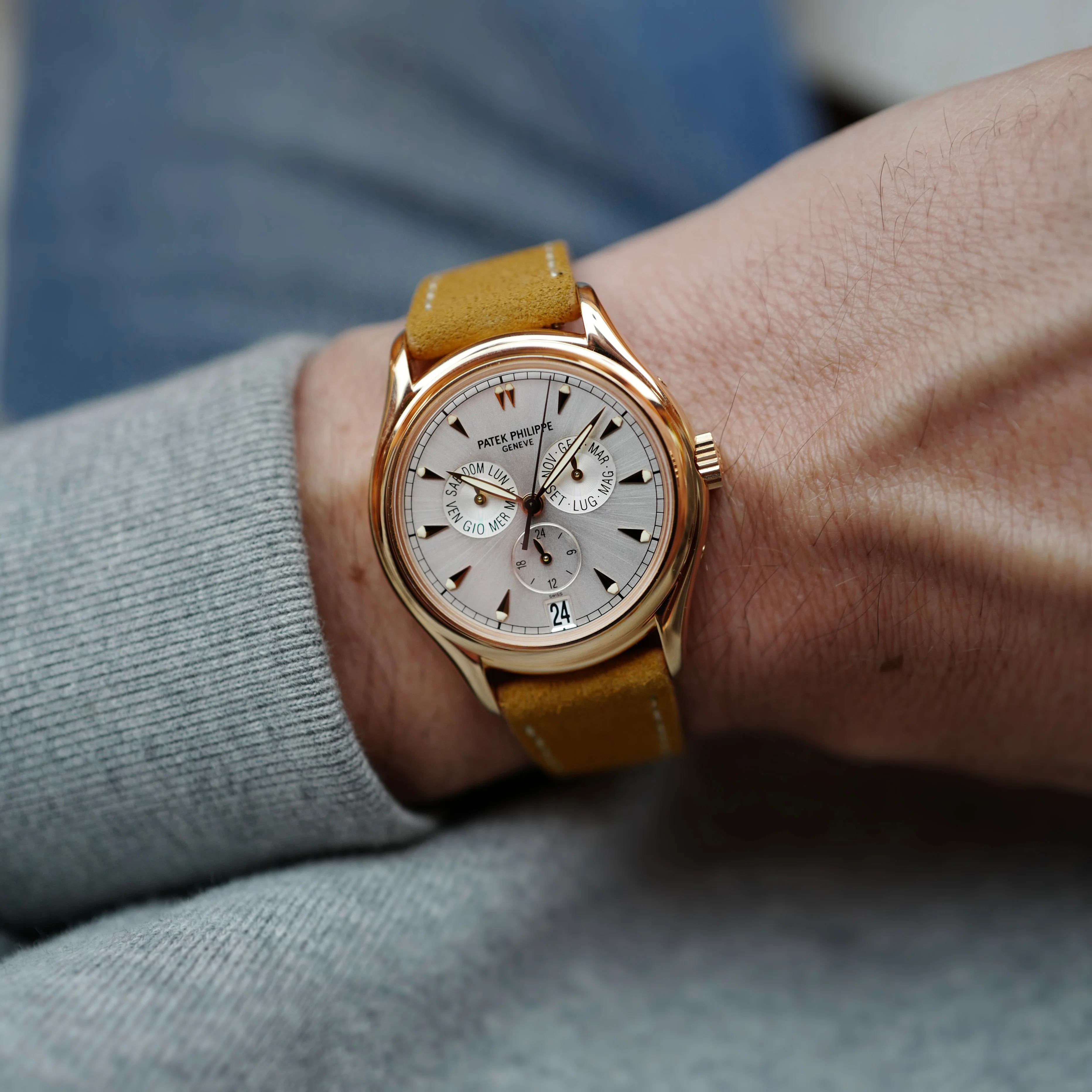 Patek Philippe Rose Gold Annual Calendar Ref. 5035, One of 100 Made for AC Milan - Image 3