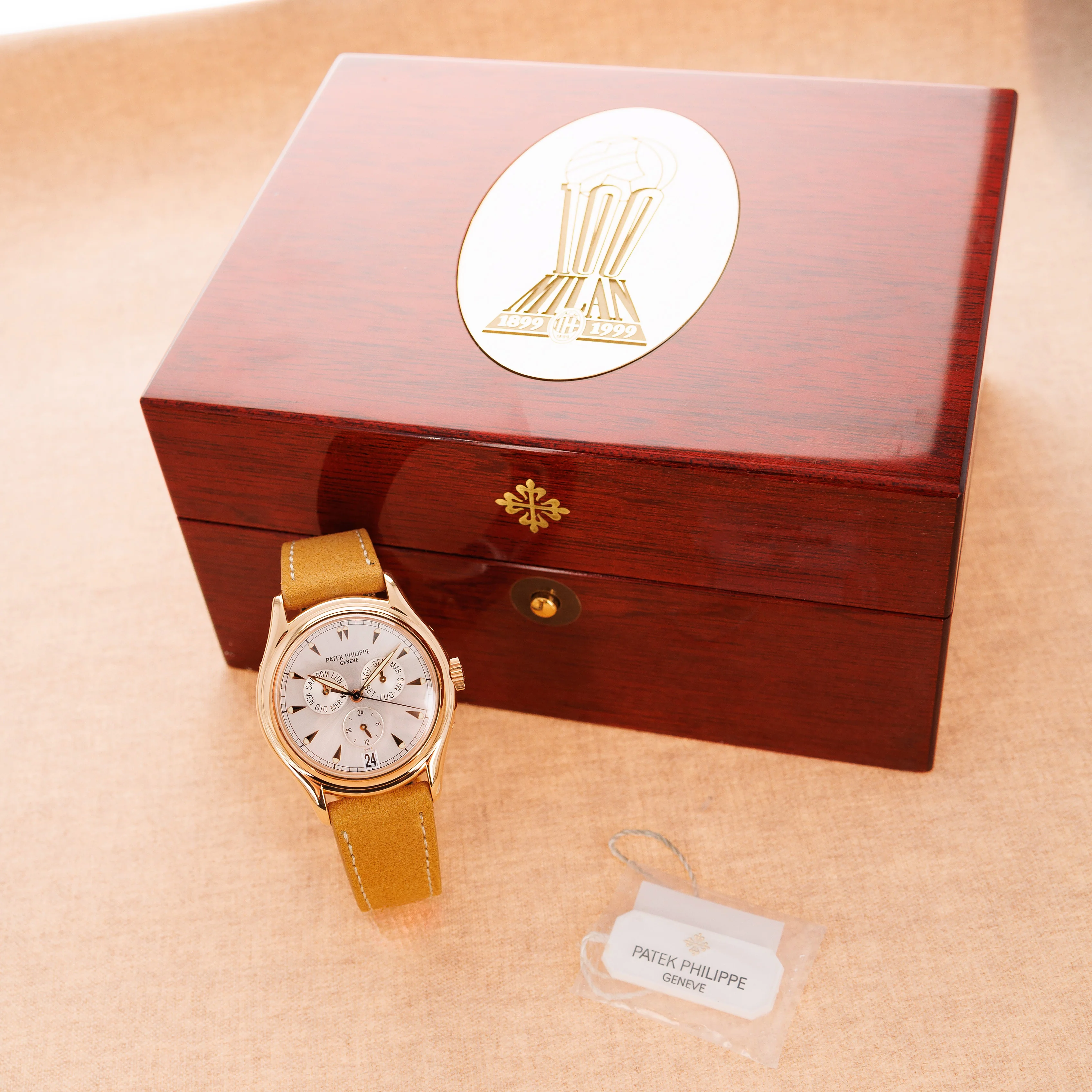 Patek Philippe Rose Gold Annual Calendar Ref. 5035, One of 100 Made for AC Milan - Image 7