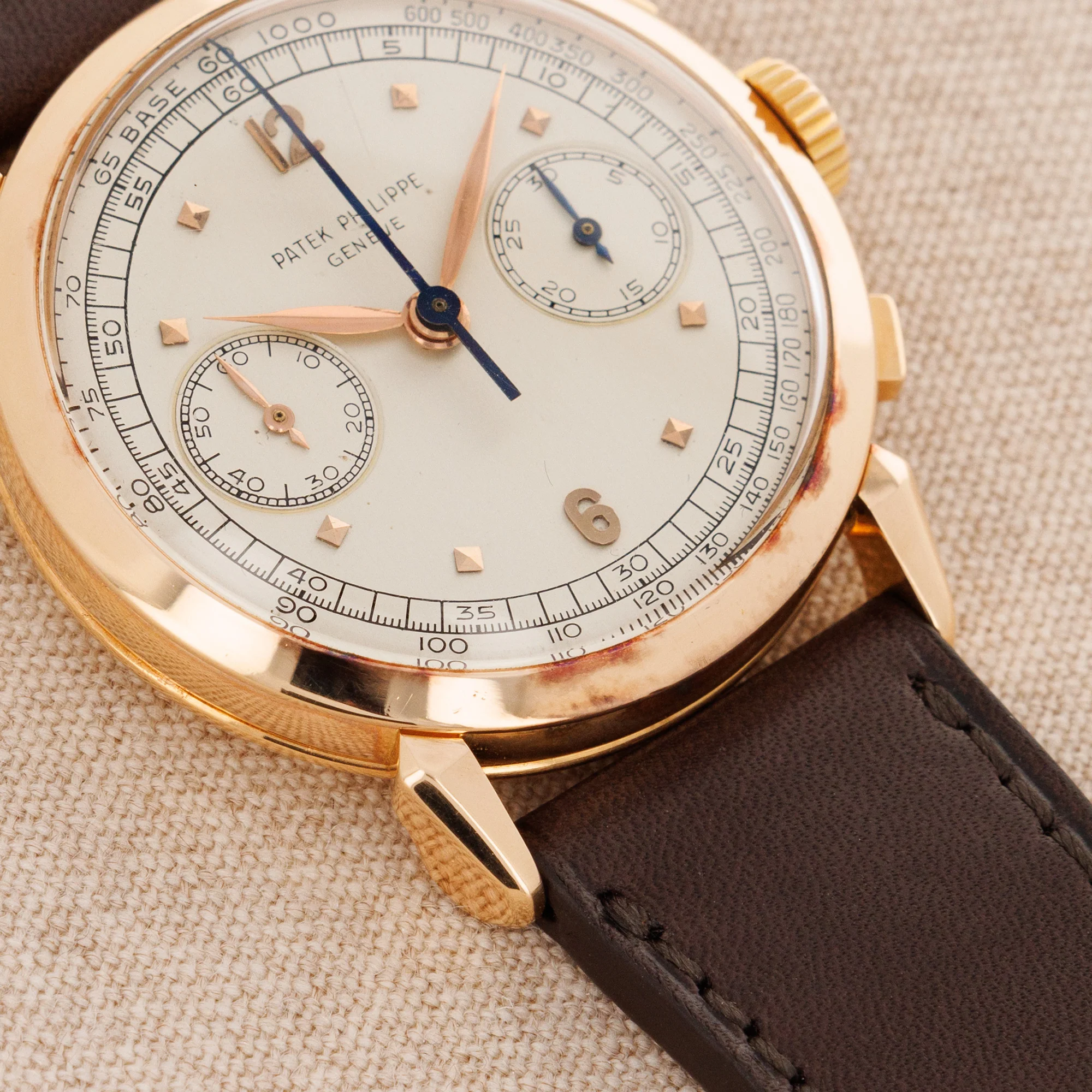 Patek Philippe Rose Gold Chronograph Ref. 1579 - Image 4