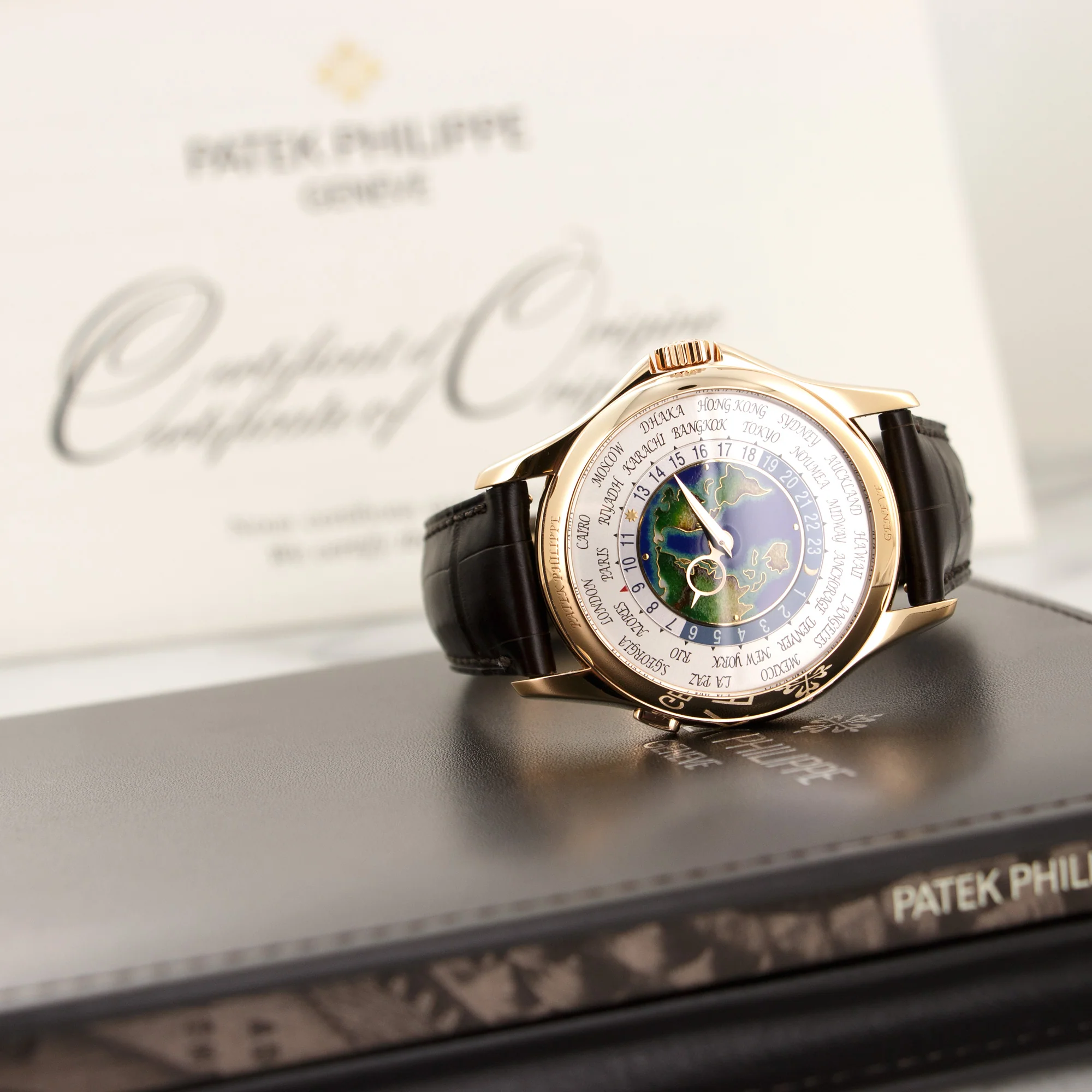 Patek Philippe Rose Gold Cloisonne World Time Ref. 5131 - Image 6