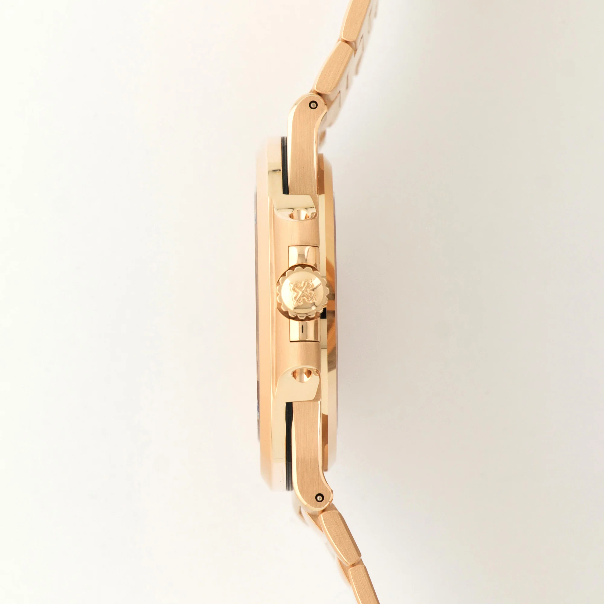 Patek Philippe Rose Gold Nautilus Watch Ref. 5711/1R - Image 3