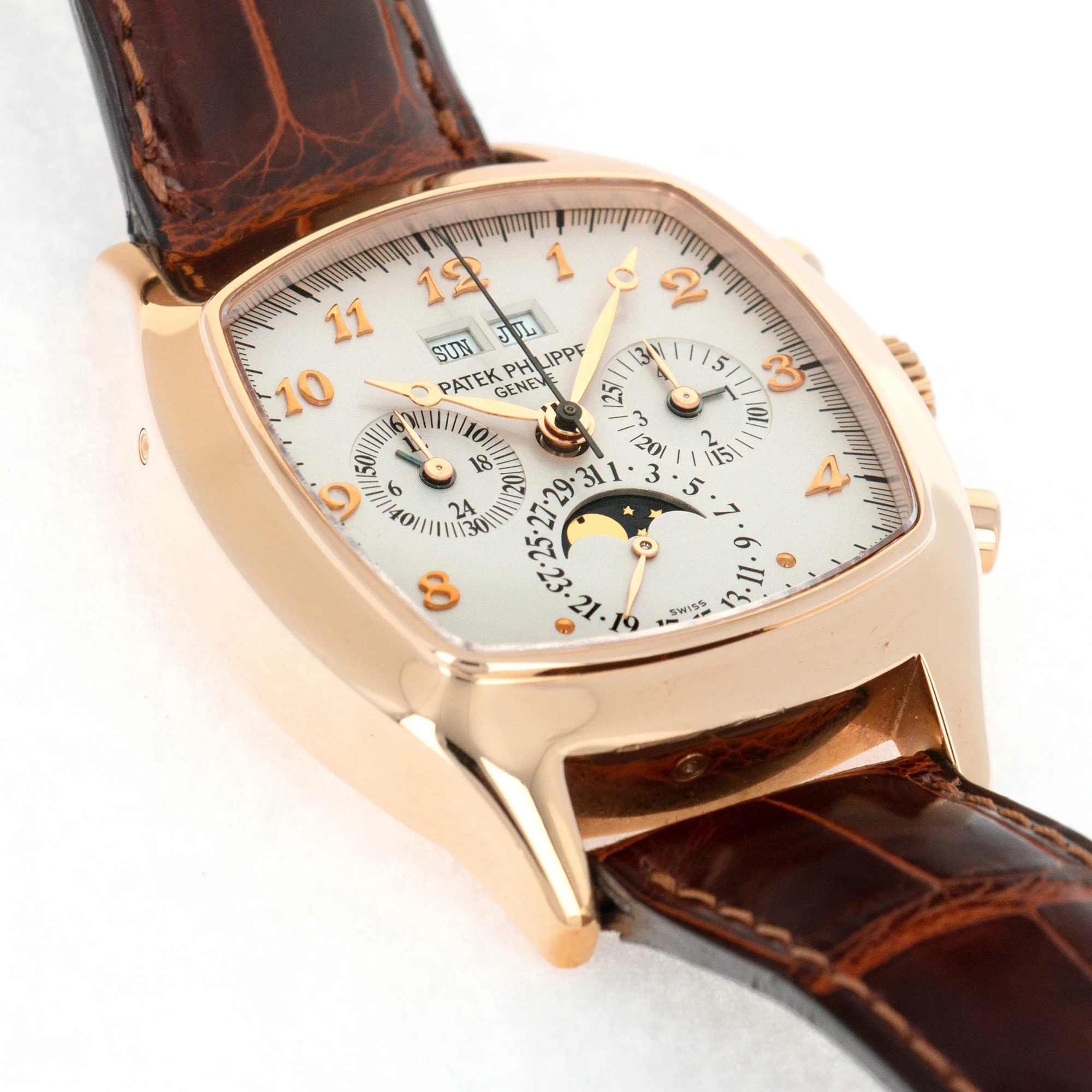 Patek Philippe Rose Gold Perpetual Calendar Chrono Watch Ref. 5020 - Image 4