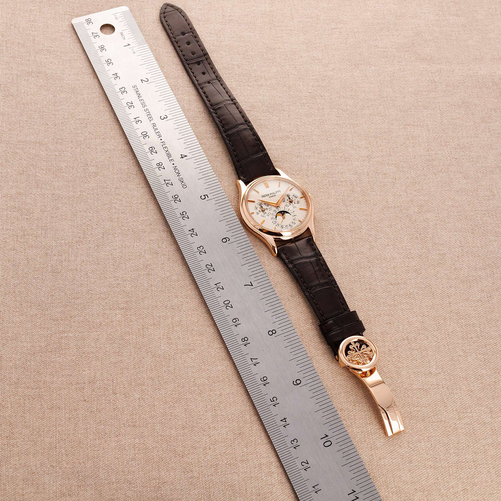 Patek Philippe Rose Gold Perpetual Calendar Ref. 5140 - Image 3