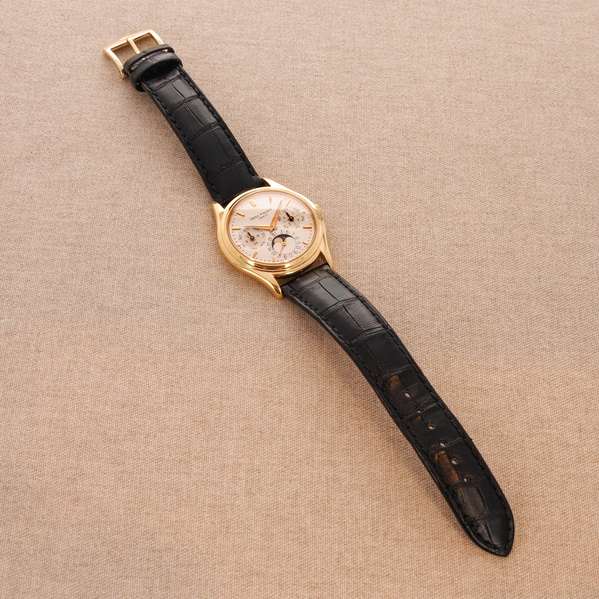 Patek Philippe Rose Gold Perpetual Calendar Watch Ref. 3940 - Image 4