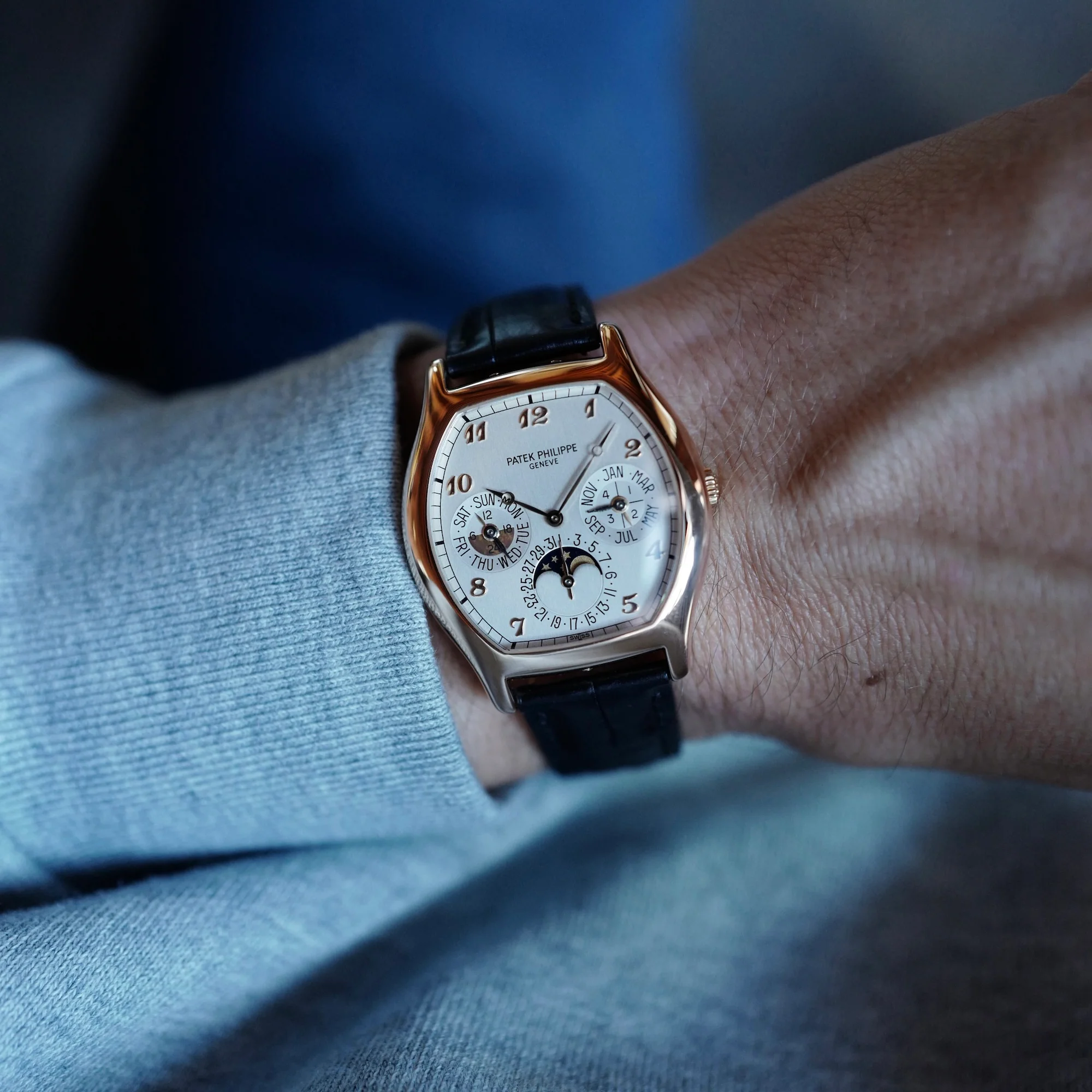 Patek Philippe Rose Gold Perpetual Calendar Watch Ref. 5040 - Image 5