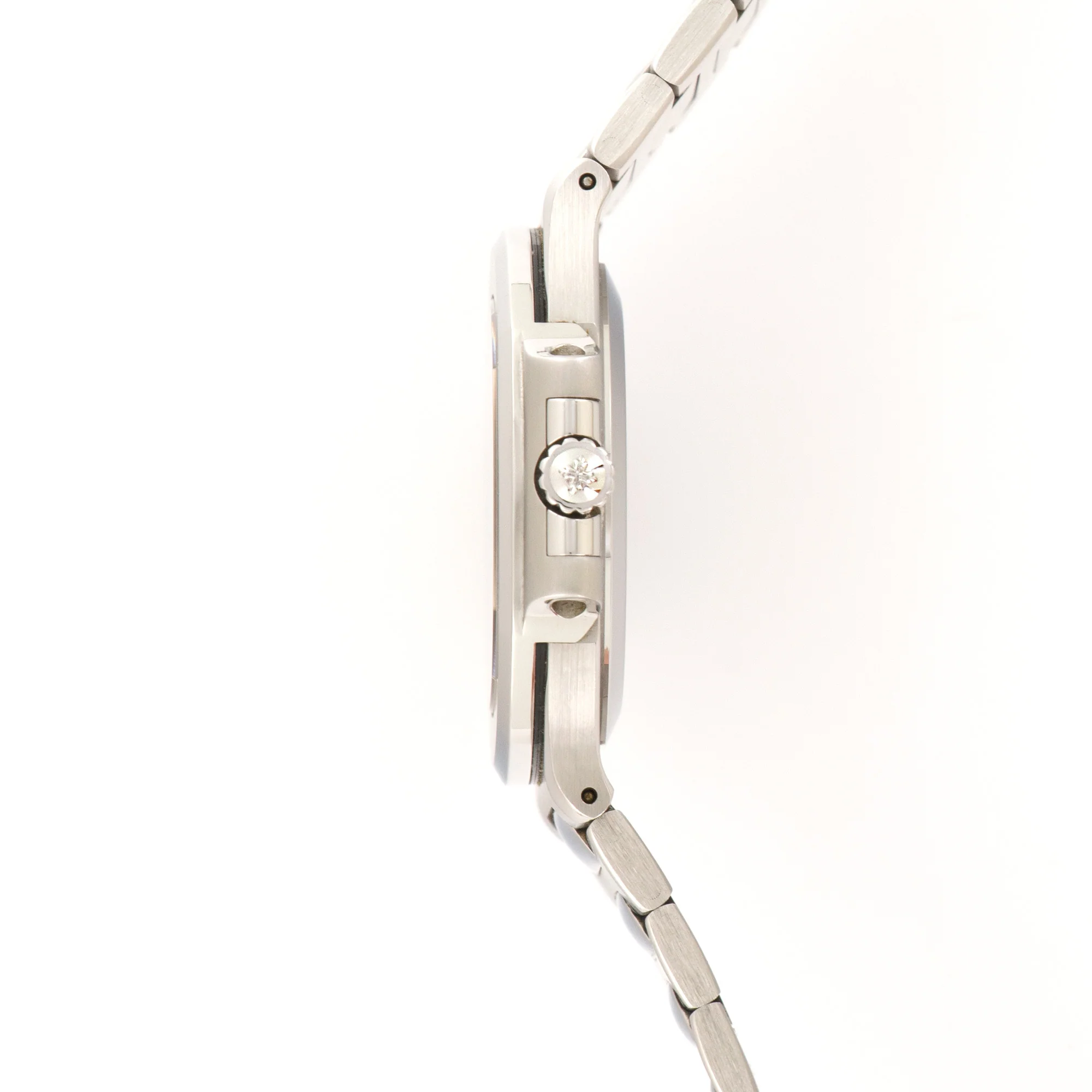 Patek Philippe Stainless Steel Nautilus ref 3800 - Image 3