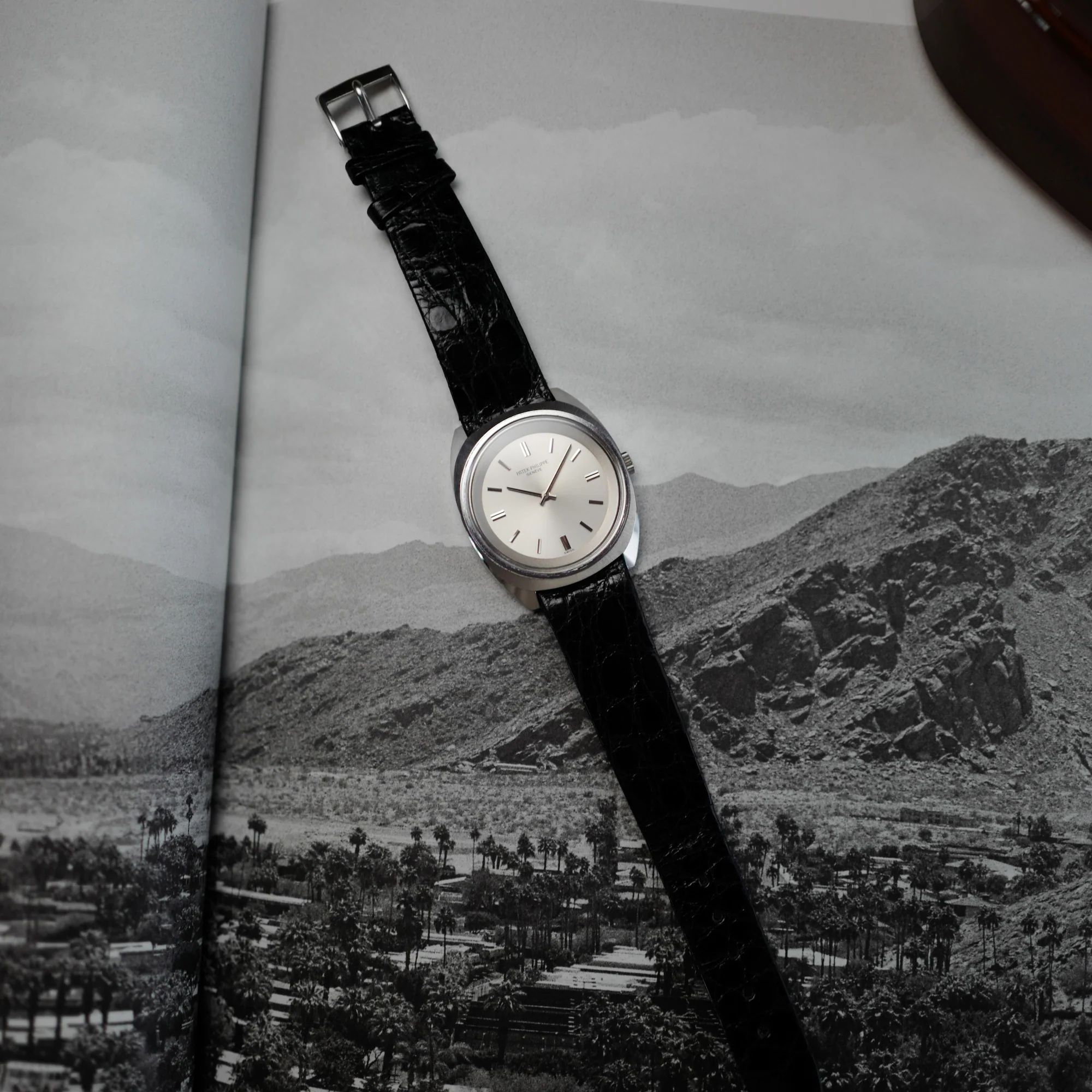 Patek Philippe Steel Calatrava Ref. 3579 in Outstanding Original Condition - Image 6