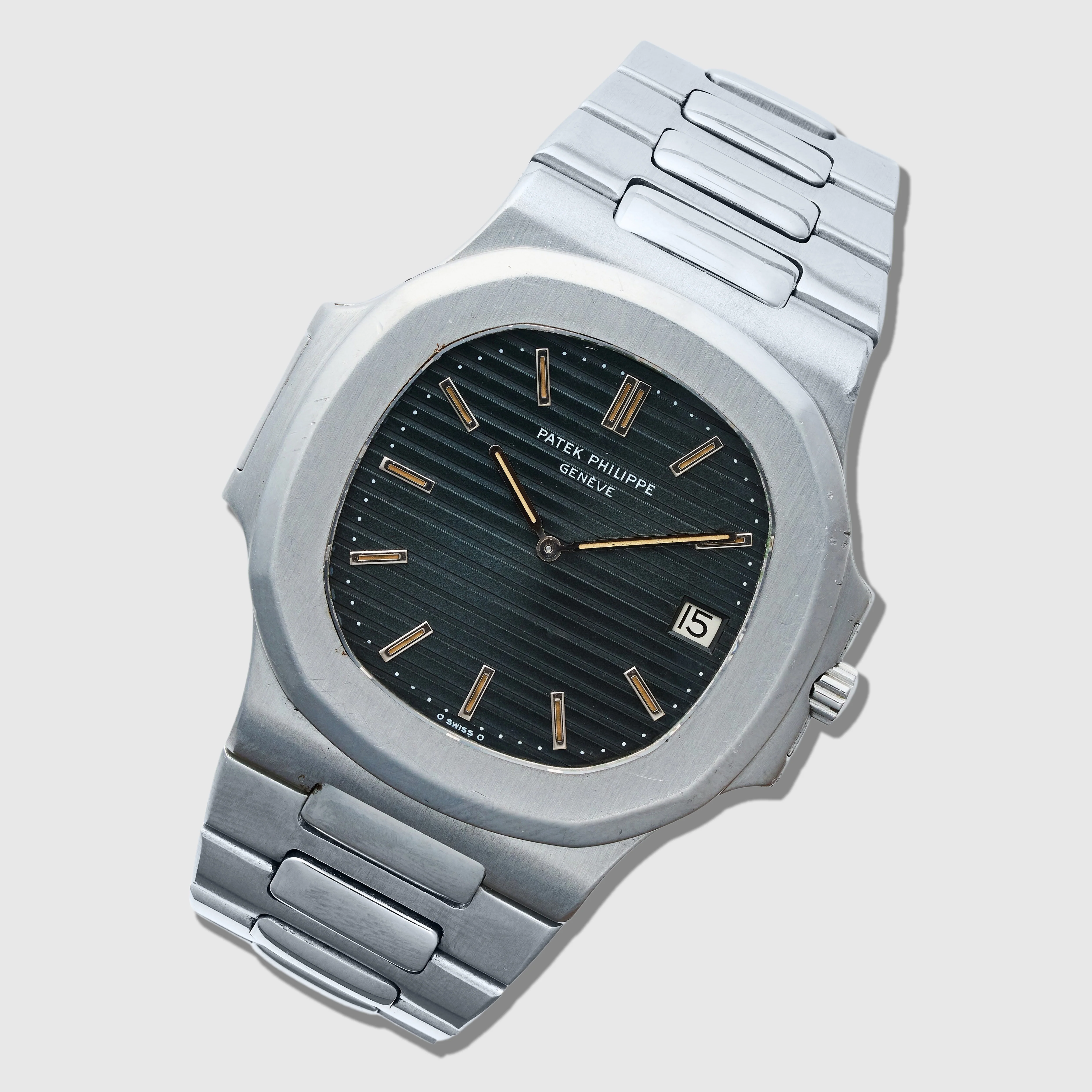 Patek Philippe Steel Nautilus Ref. 3700 - Image 2