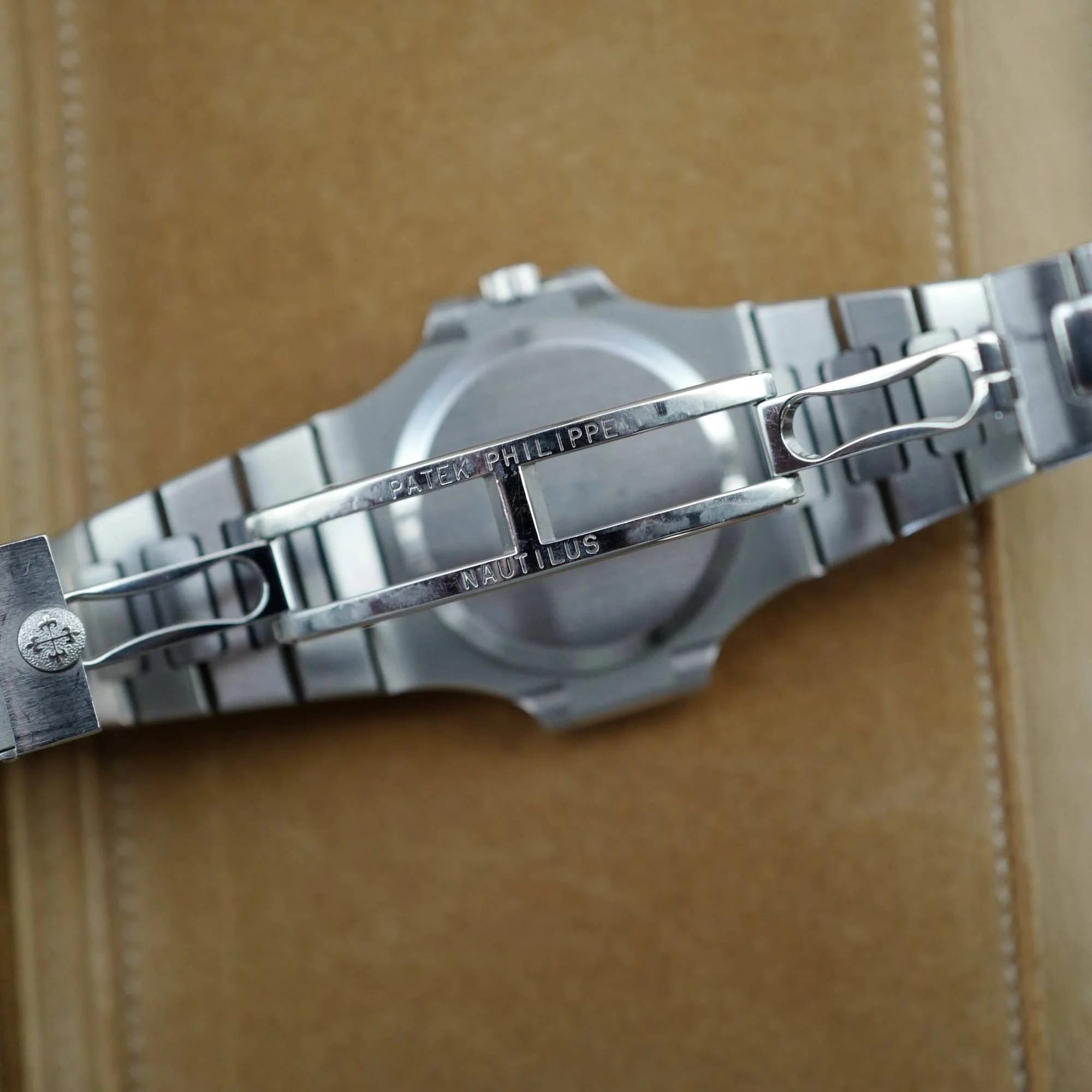 Patek Philippe Steel Nautilus Ref. 3800 - Image 5