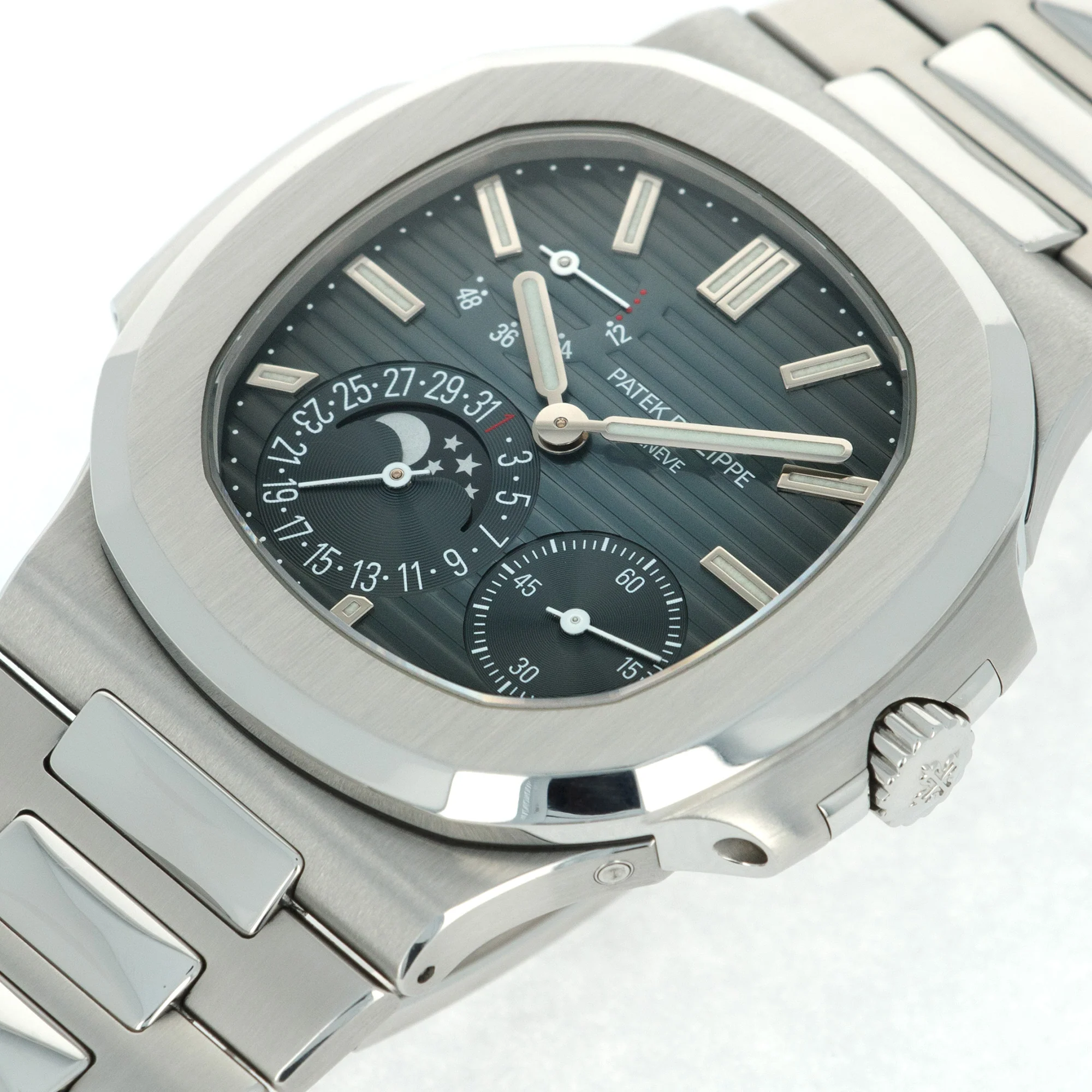 Patek Philippe Steel Nautilus Ref 5712/1A - Image 4