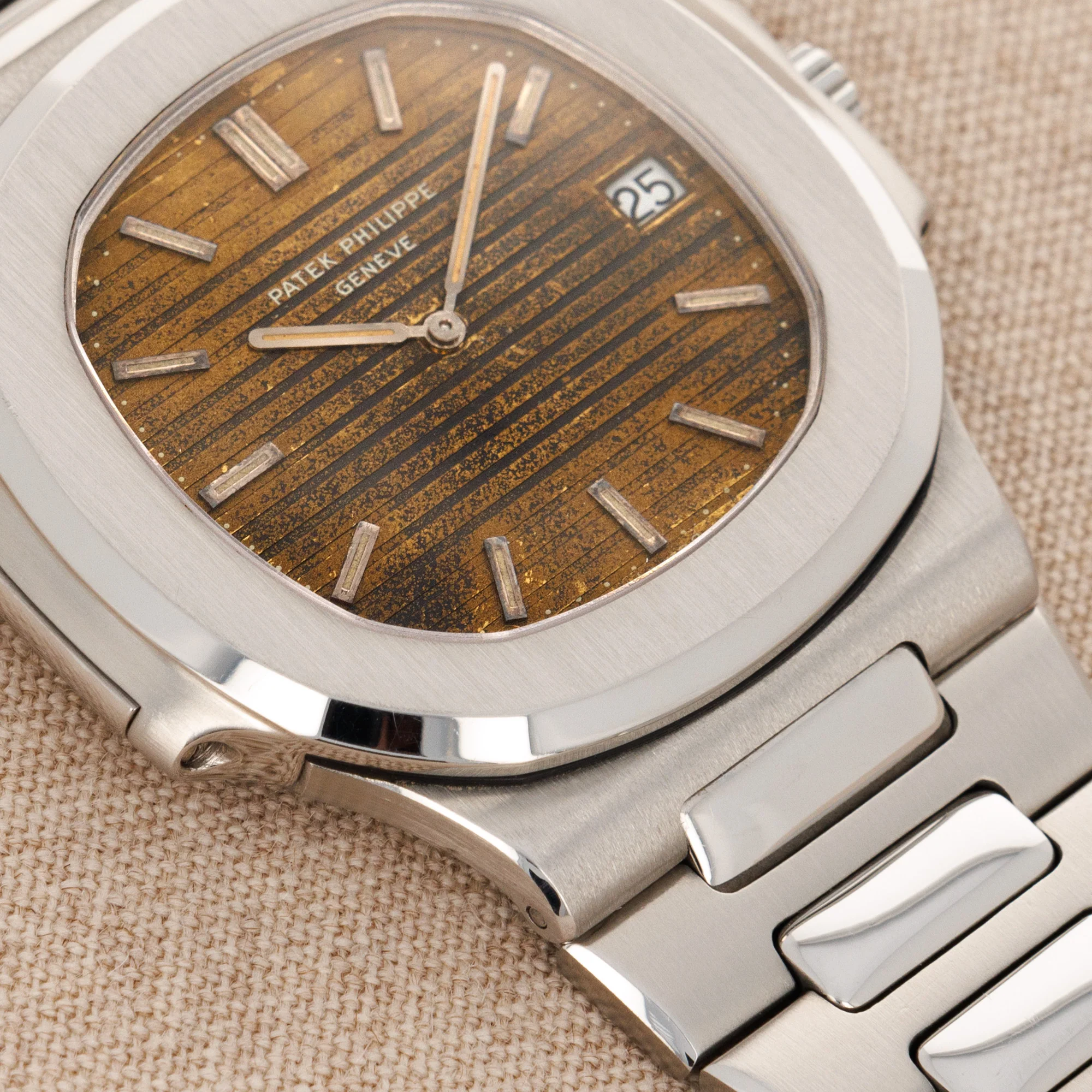 Patek Philippe Steel Nautilus Watch Ref. 3700 with Tropical Brown Dial - Image 6