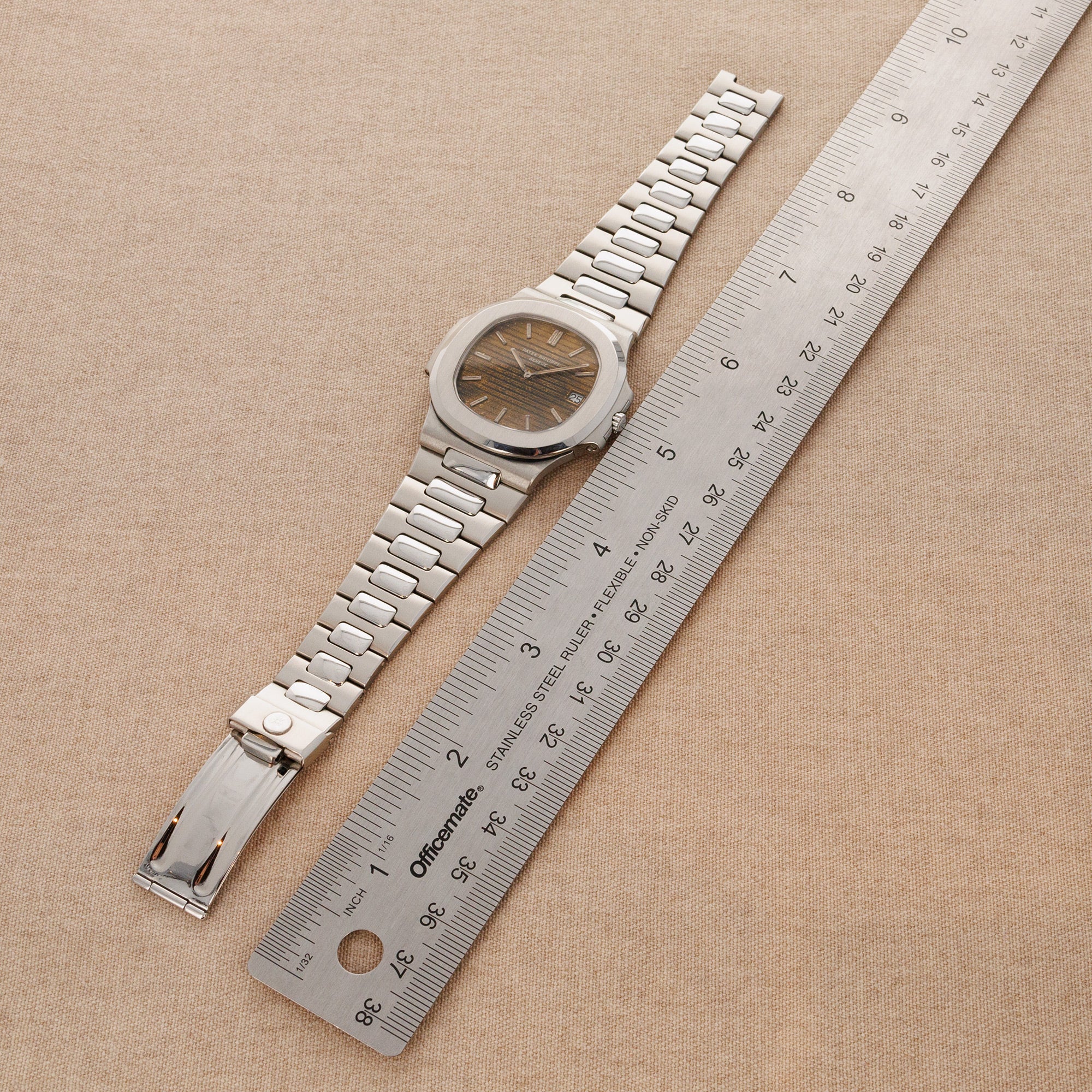 Patek Philippe Steel Nautilus Watch Ref. 3700 with Tropical Brown Dial - Image 9