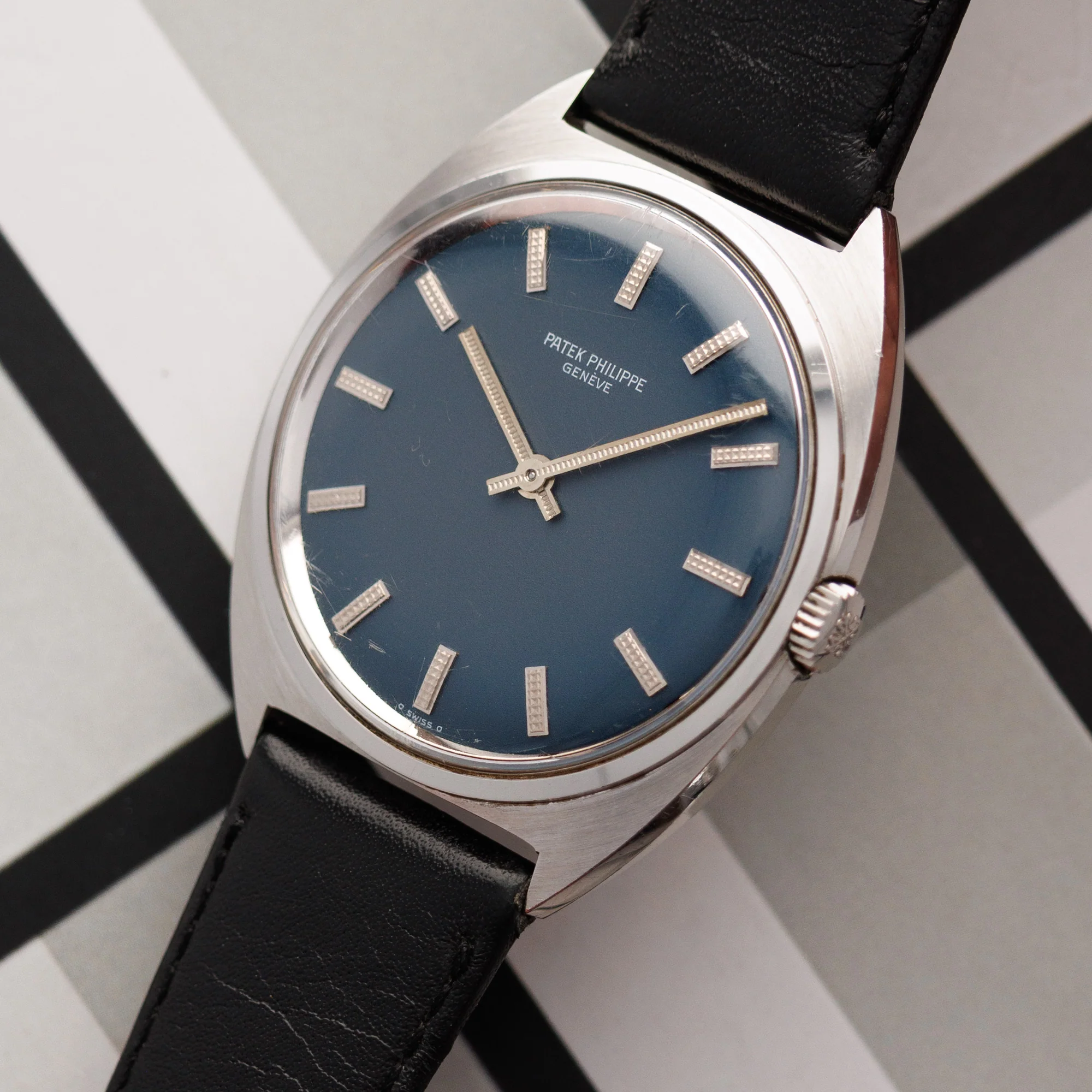 Patek Philippe Steel Tonneau Watch Ref. 3574 - Image 2