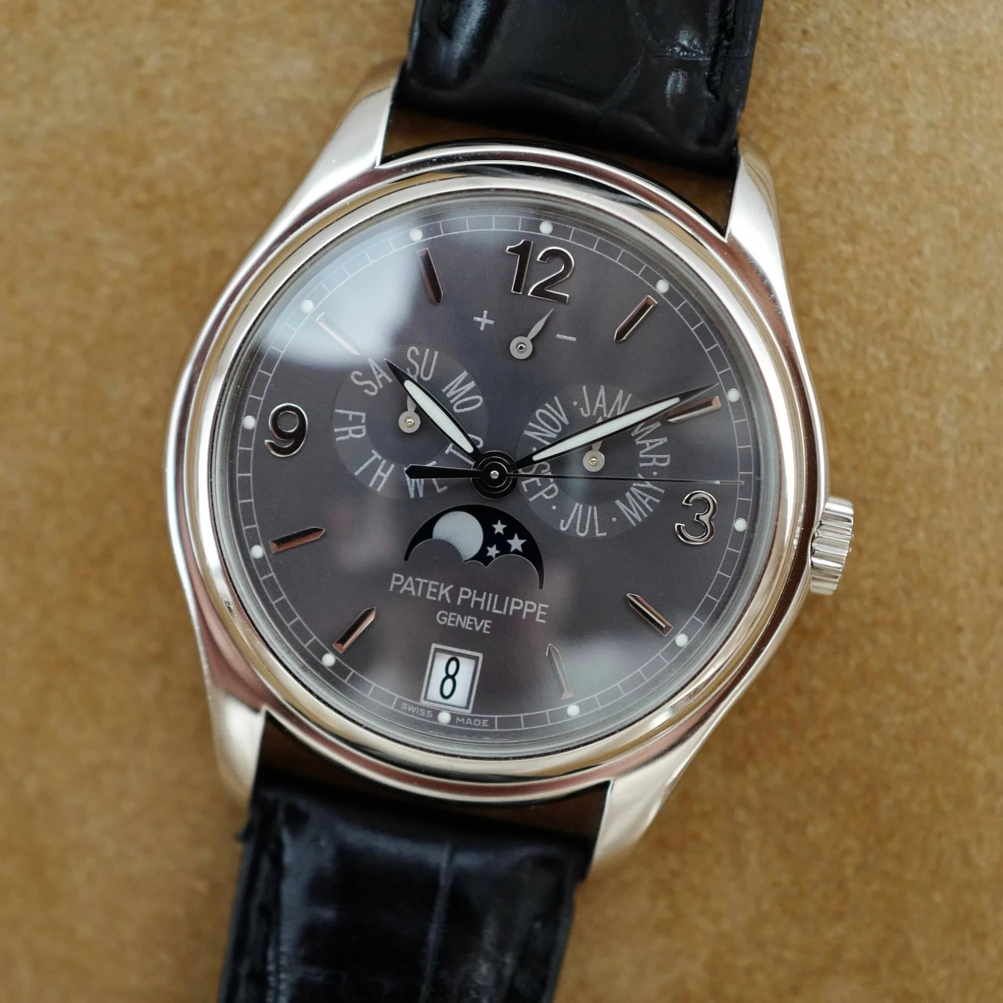 Patek Philippe White Gold Annual Calendar Ref. 5146 - Image 4