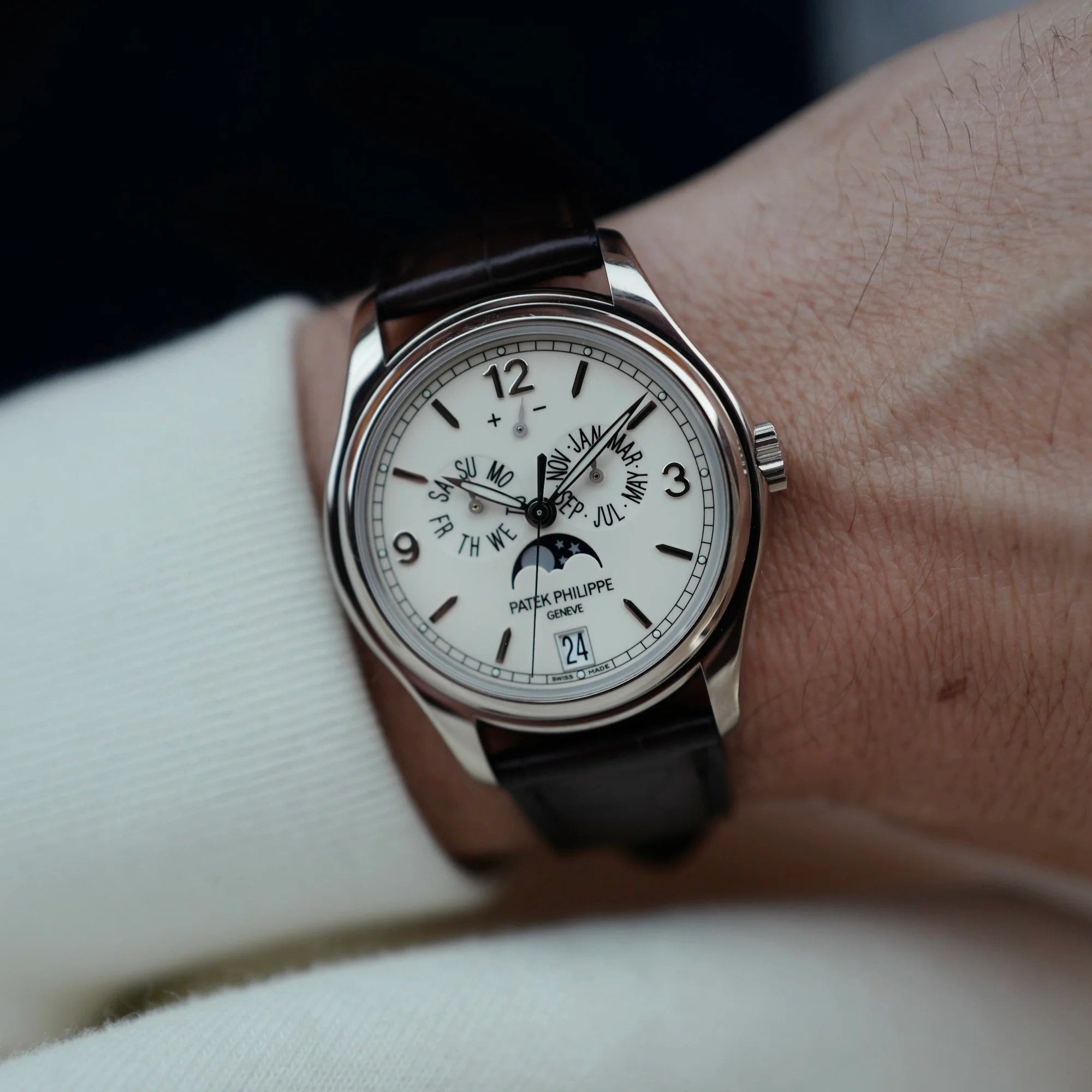 Patek Philippe White Gold Annual Calendar Ref. 5146 - Image 2