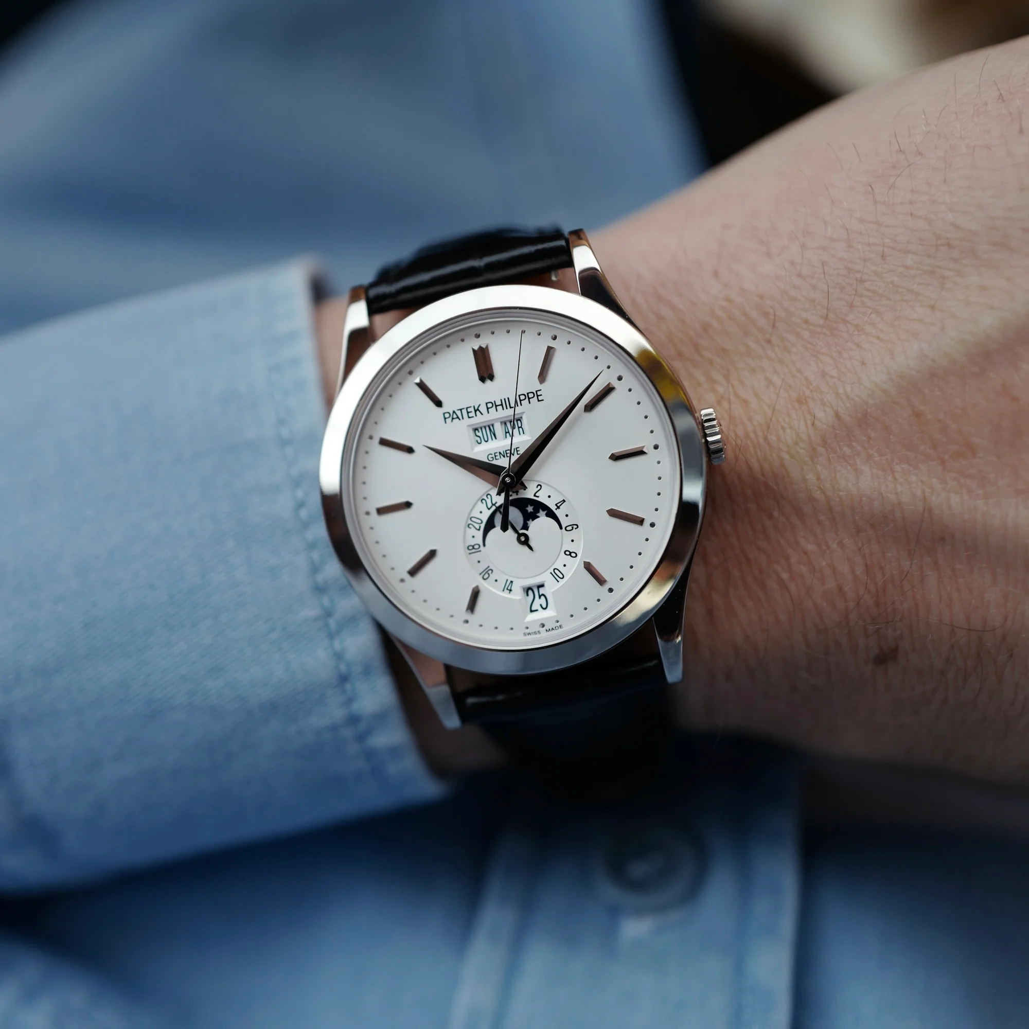 Patek Philippe White Gold Annual Calendar Ref. 5396 - Image 2