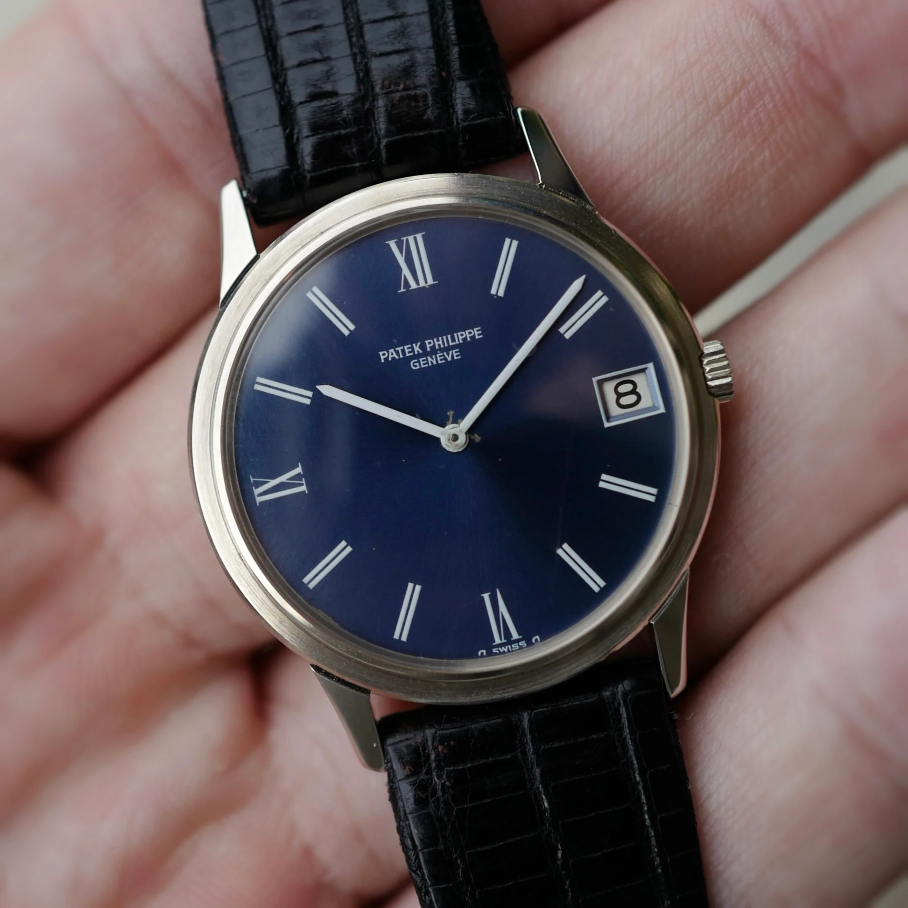 Patek Philippe White Gold Automatic Calatrava Ref. 3593 - Image 3