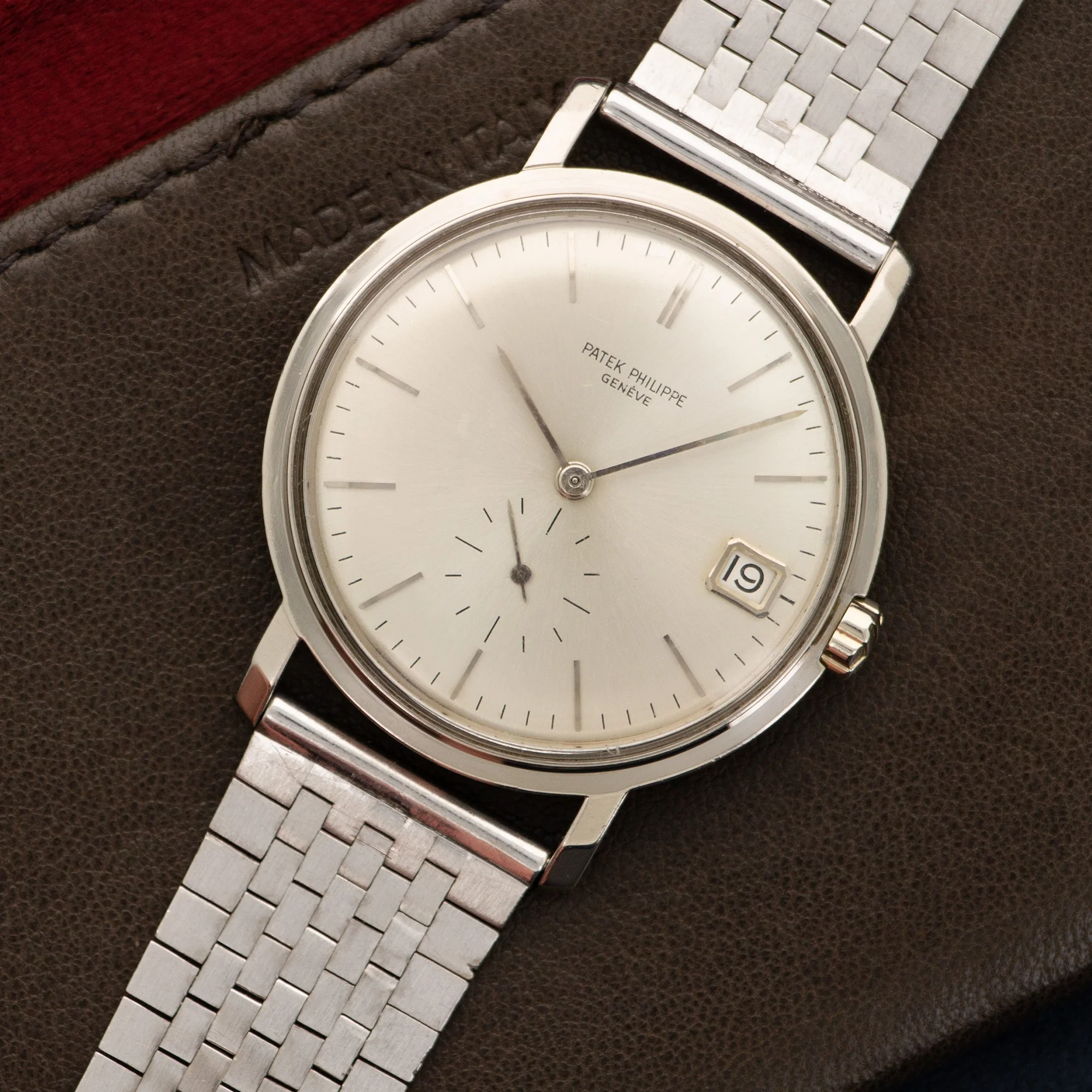 Patek Philippe White Gold Automatic Calatrava Watch Ref. 3445 - Image 2