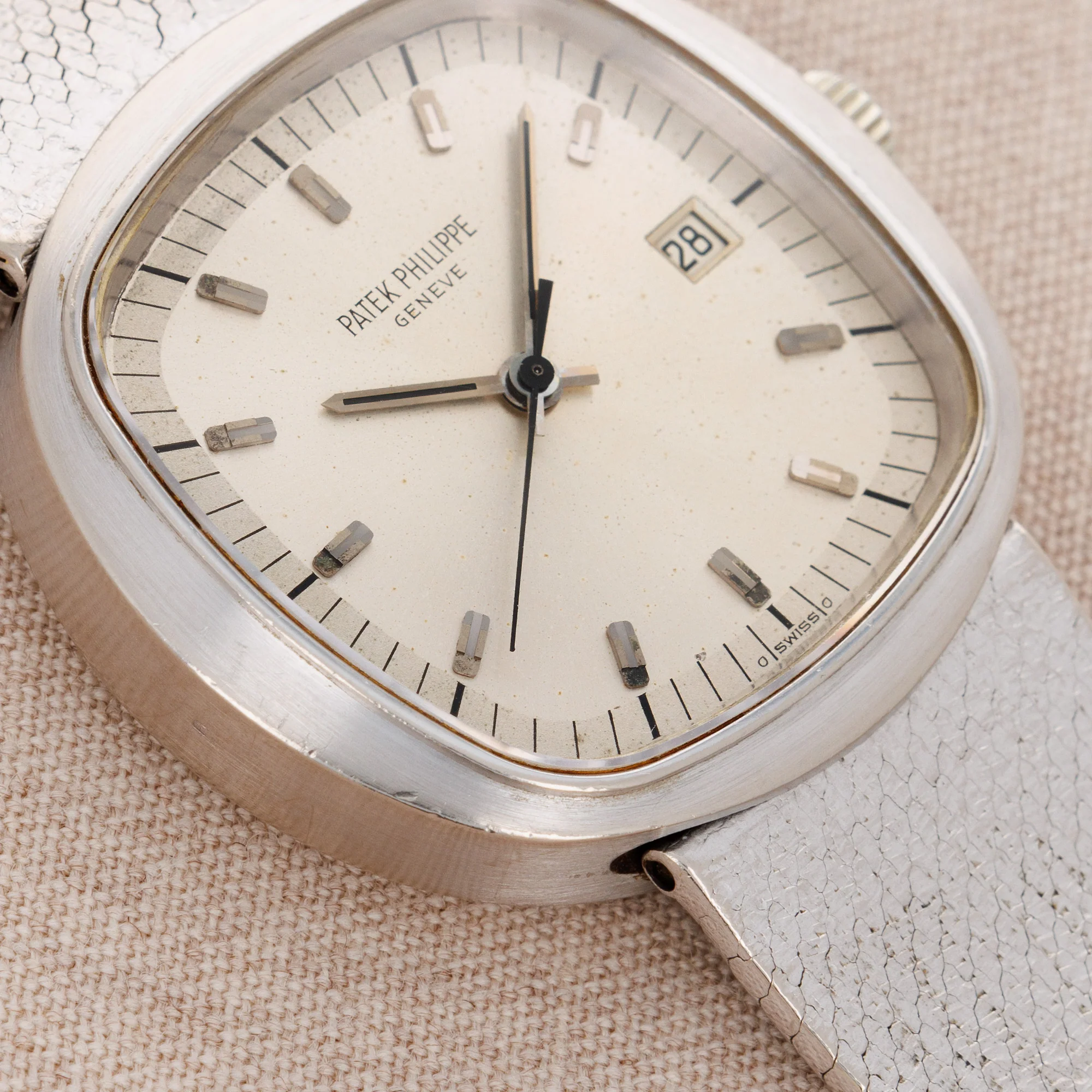 Patek Philippe White Gold Beta 21 Watch Ref. 3597 - Image 4