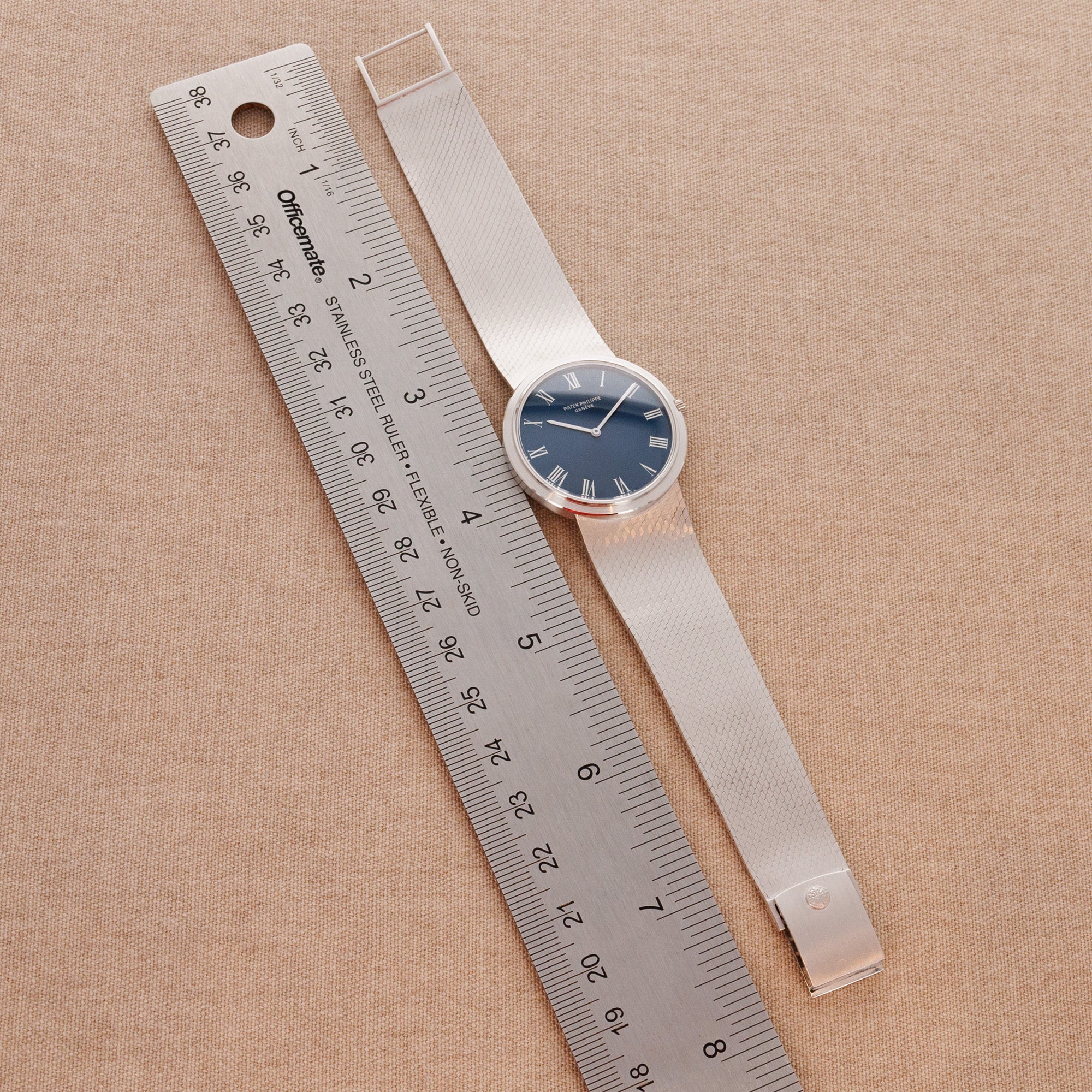 Patek Philippe White Gold Calatrava Bracelet Watch Ref. 3606 - Image 5