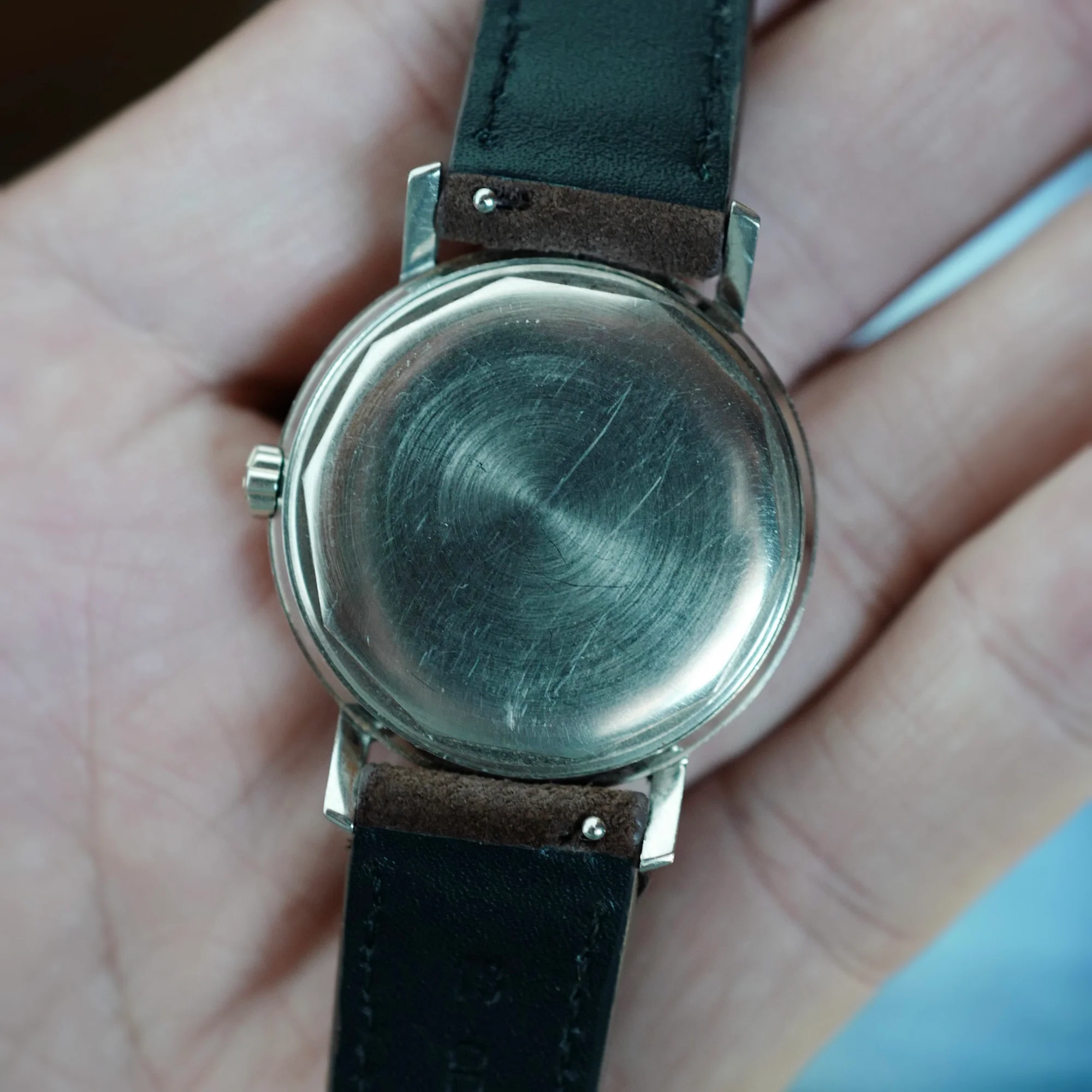 Patek Philippe White Gold Calatrava Ref. 3445 Retailed by Gubelin (New Arrival) - Image 5